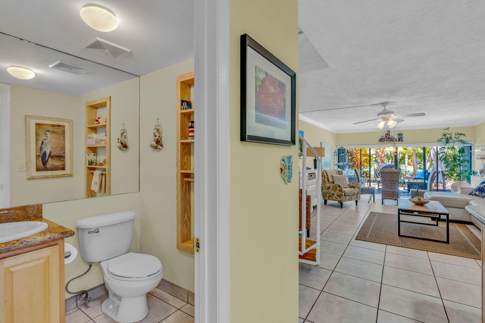 87200 Overseas Highway Unit: M9