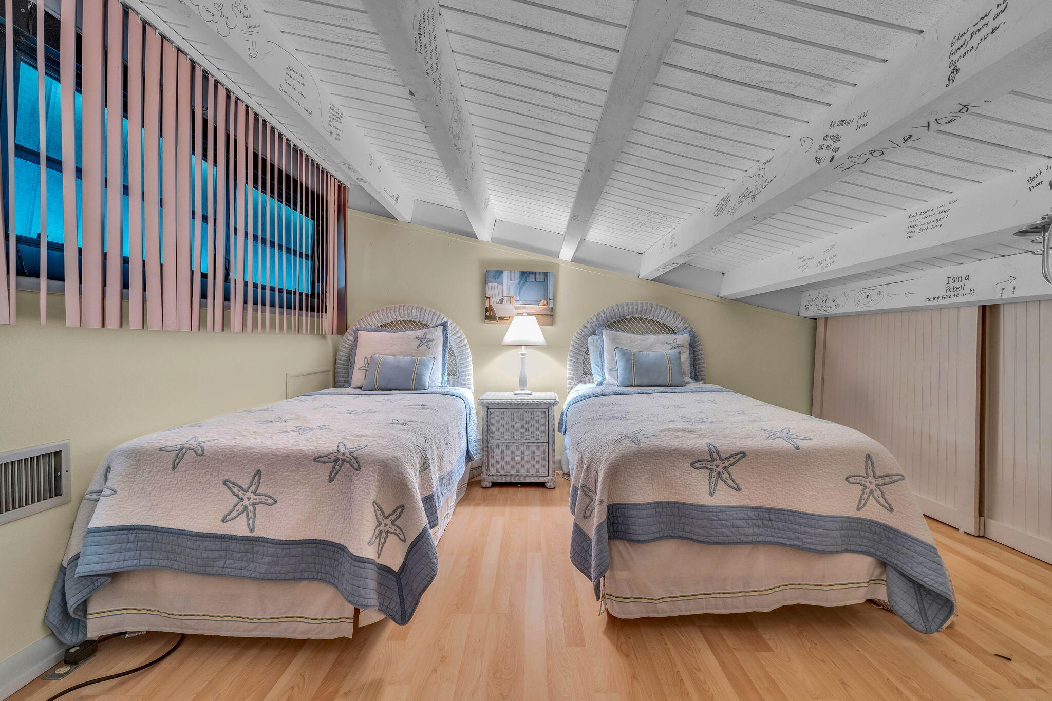 87200 Overseas Highway Unit: M9