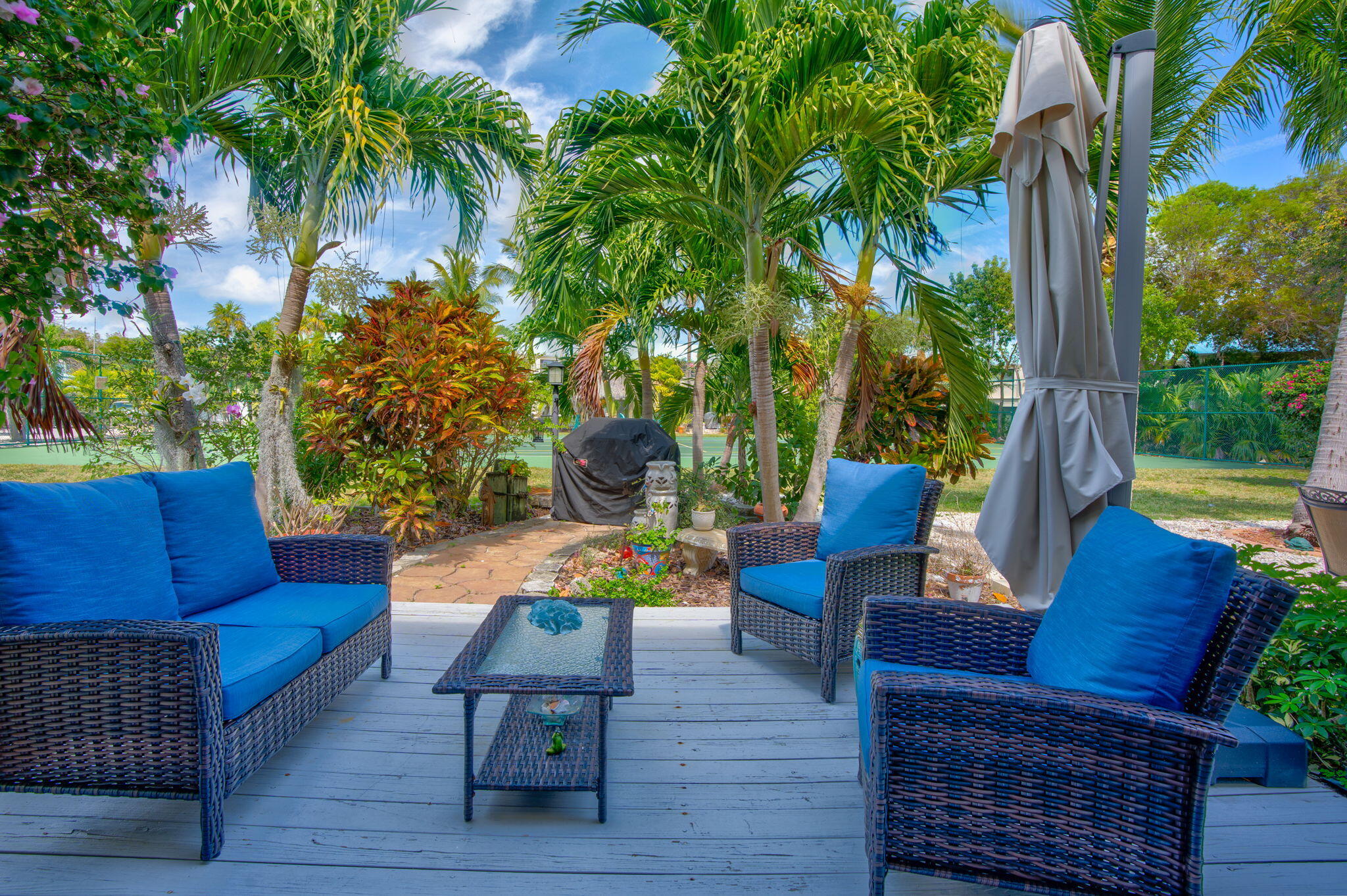 87200 Overseas Highway Unit: M9