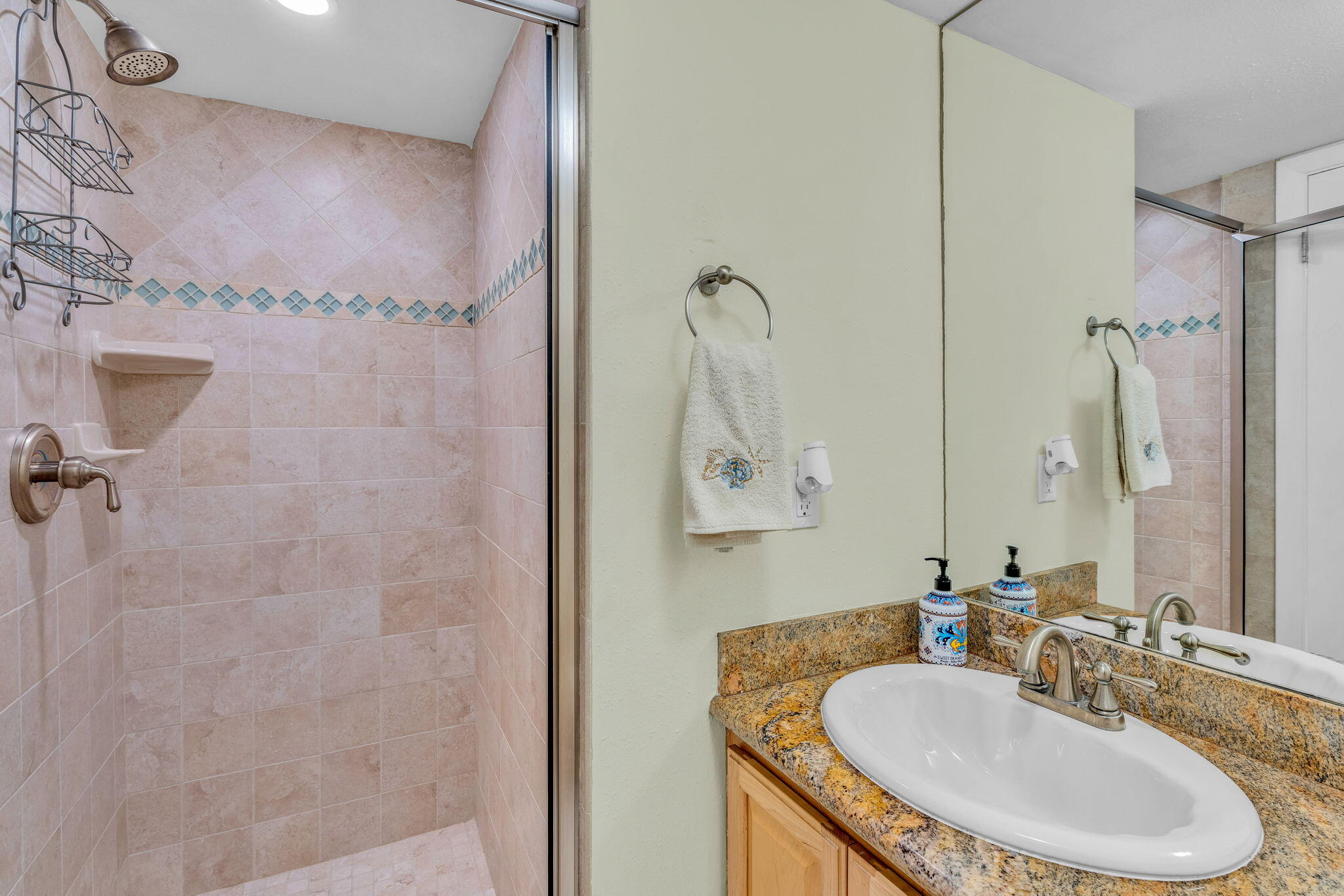 87200 Overseas Highway Unit: M9