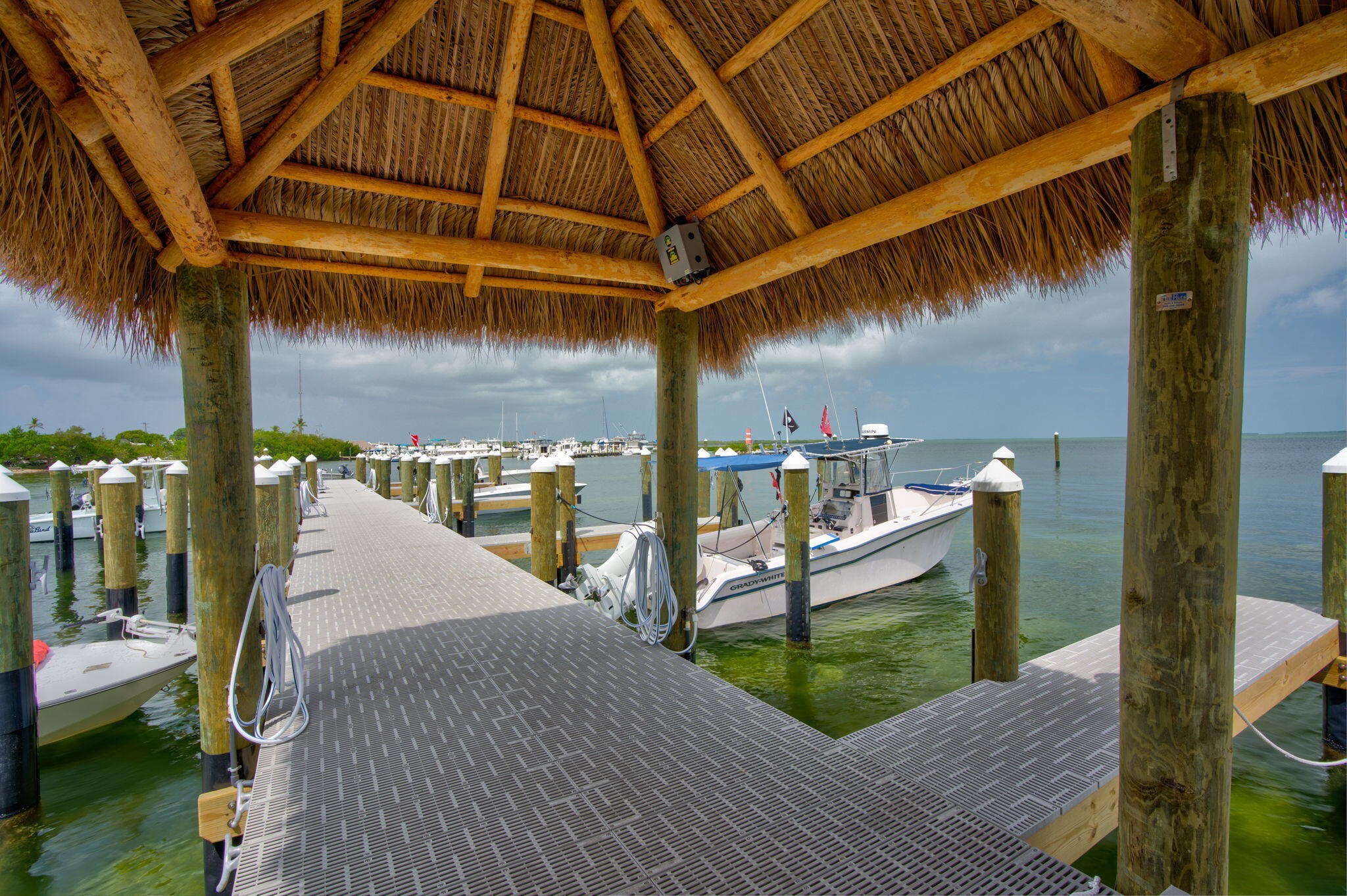 87200 Overseas Highway Unit: M9