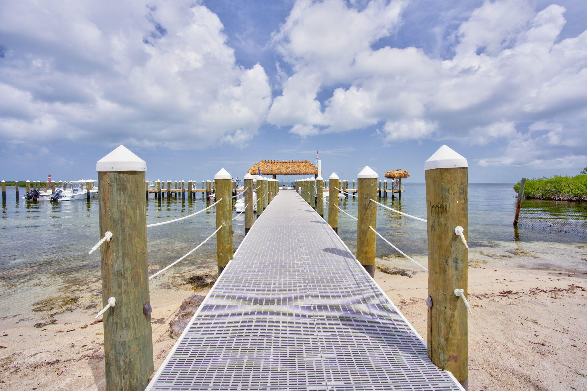 87200 Overseas Highway Unit: M9