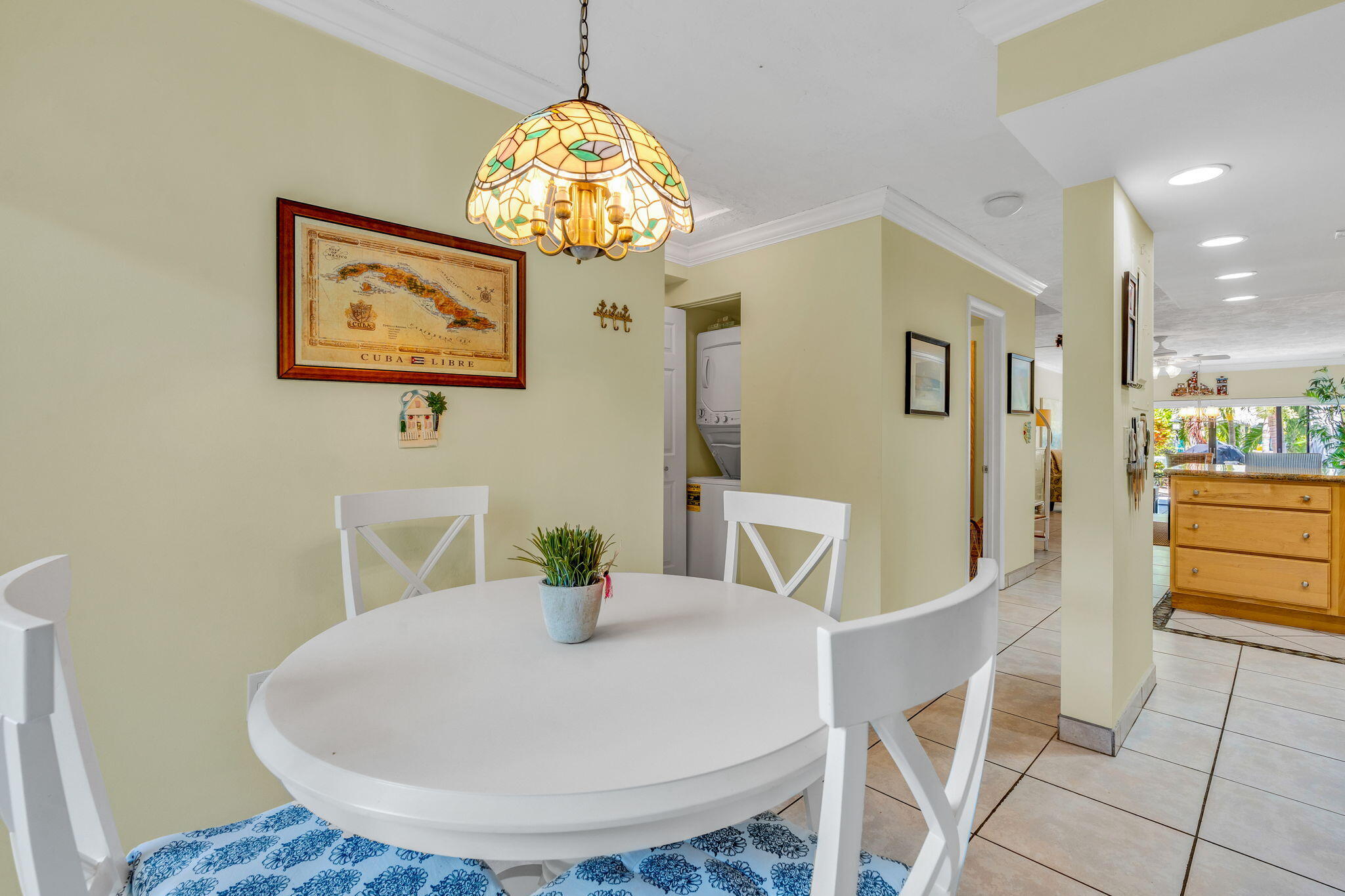 87200 Overseas Highway Unit: M9
