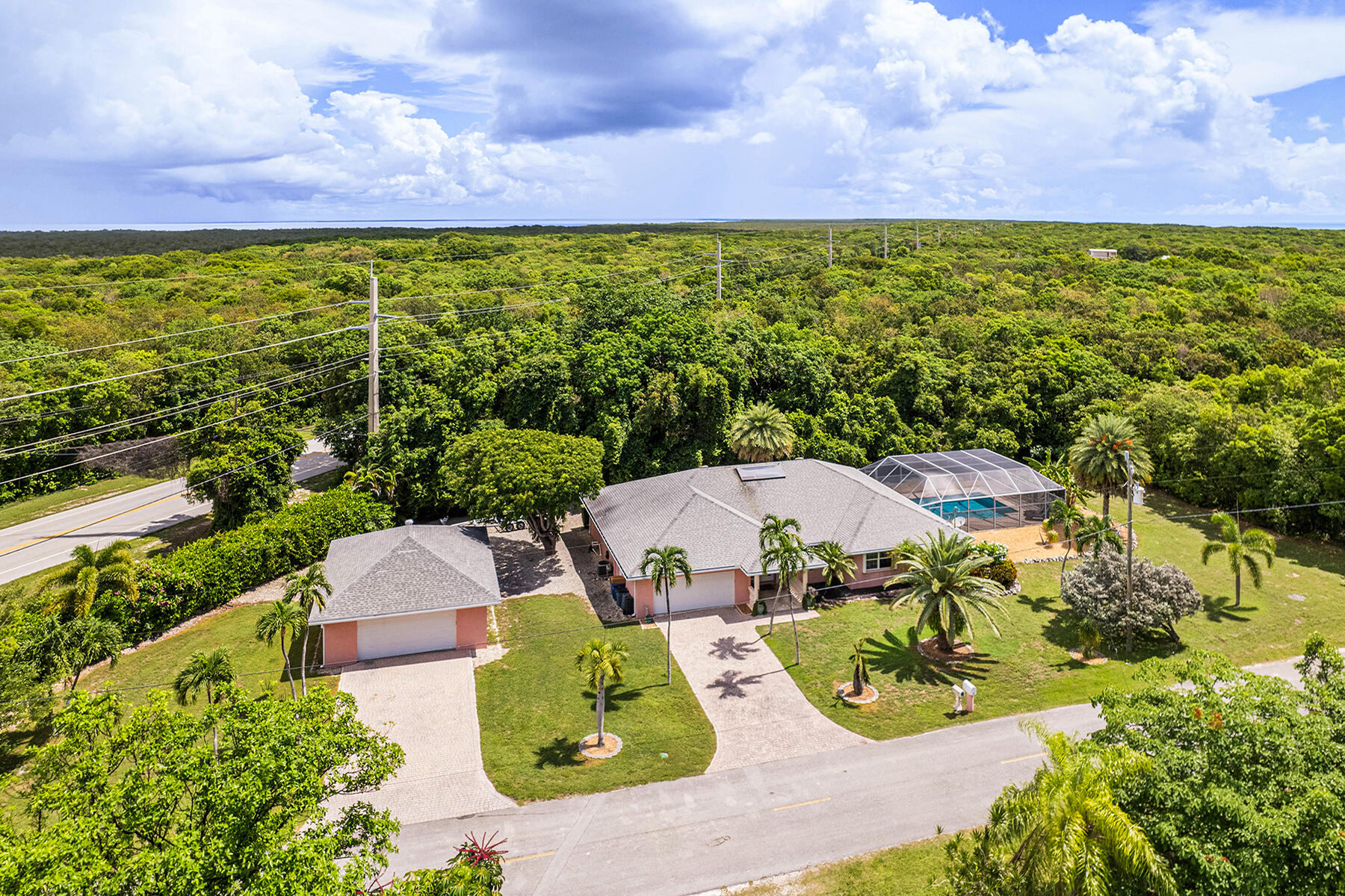 5 Palm Drive