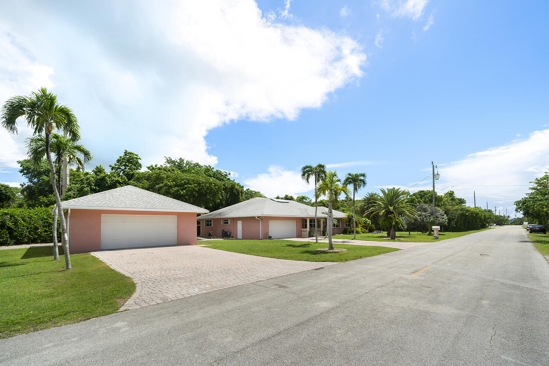 5 Palm Drive
