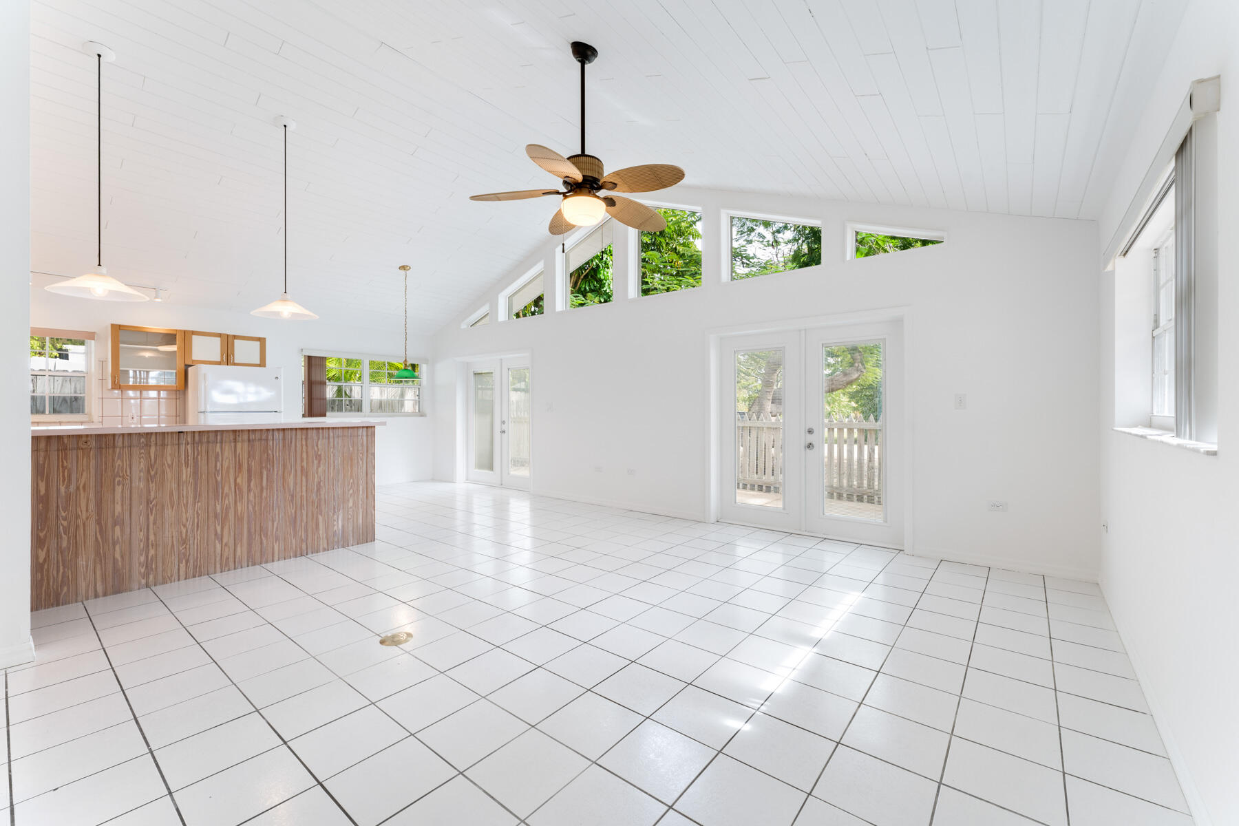 273 Hibiscus Street