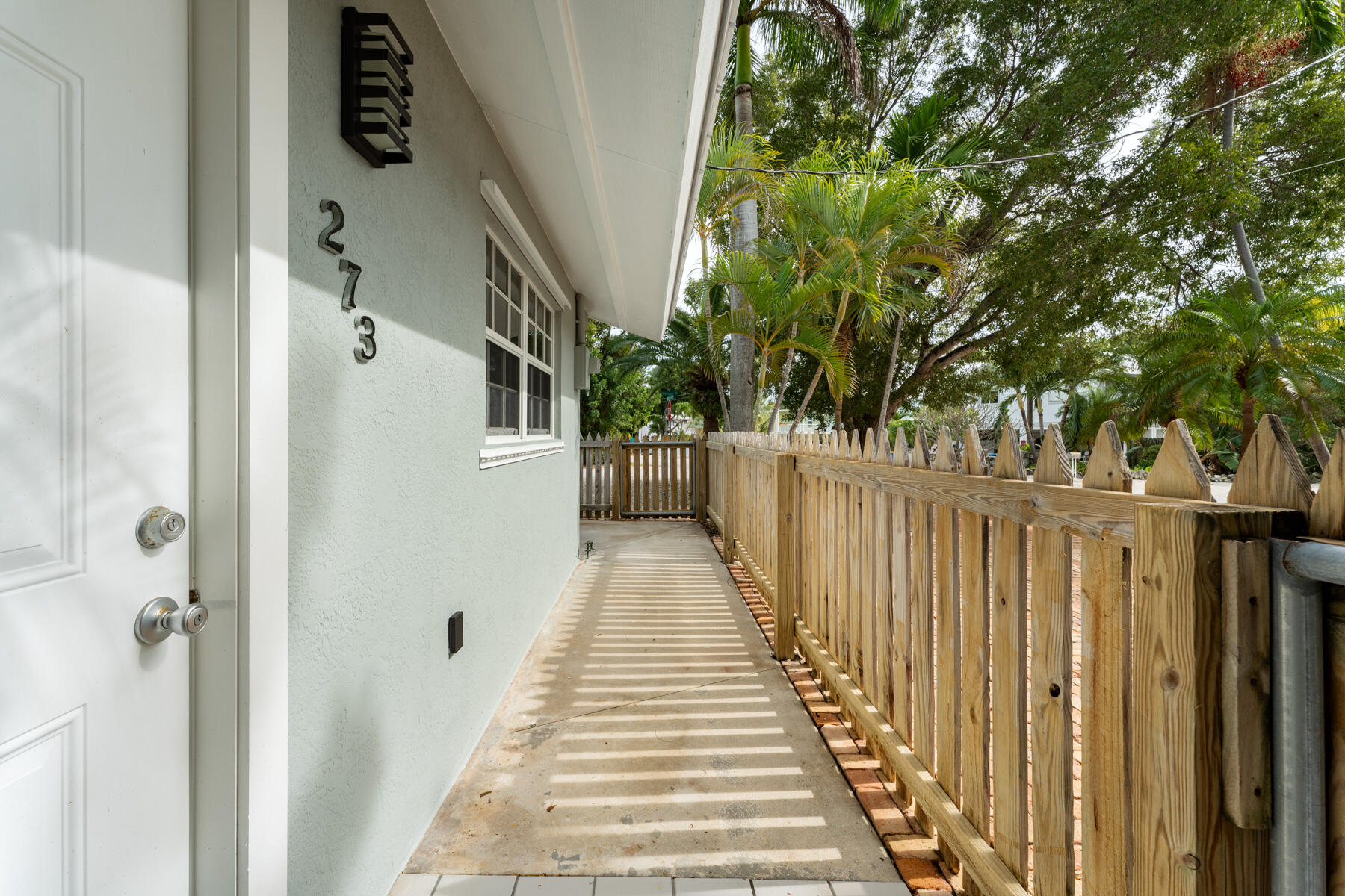 273 Hibiscus Street
