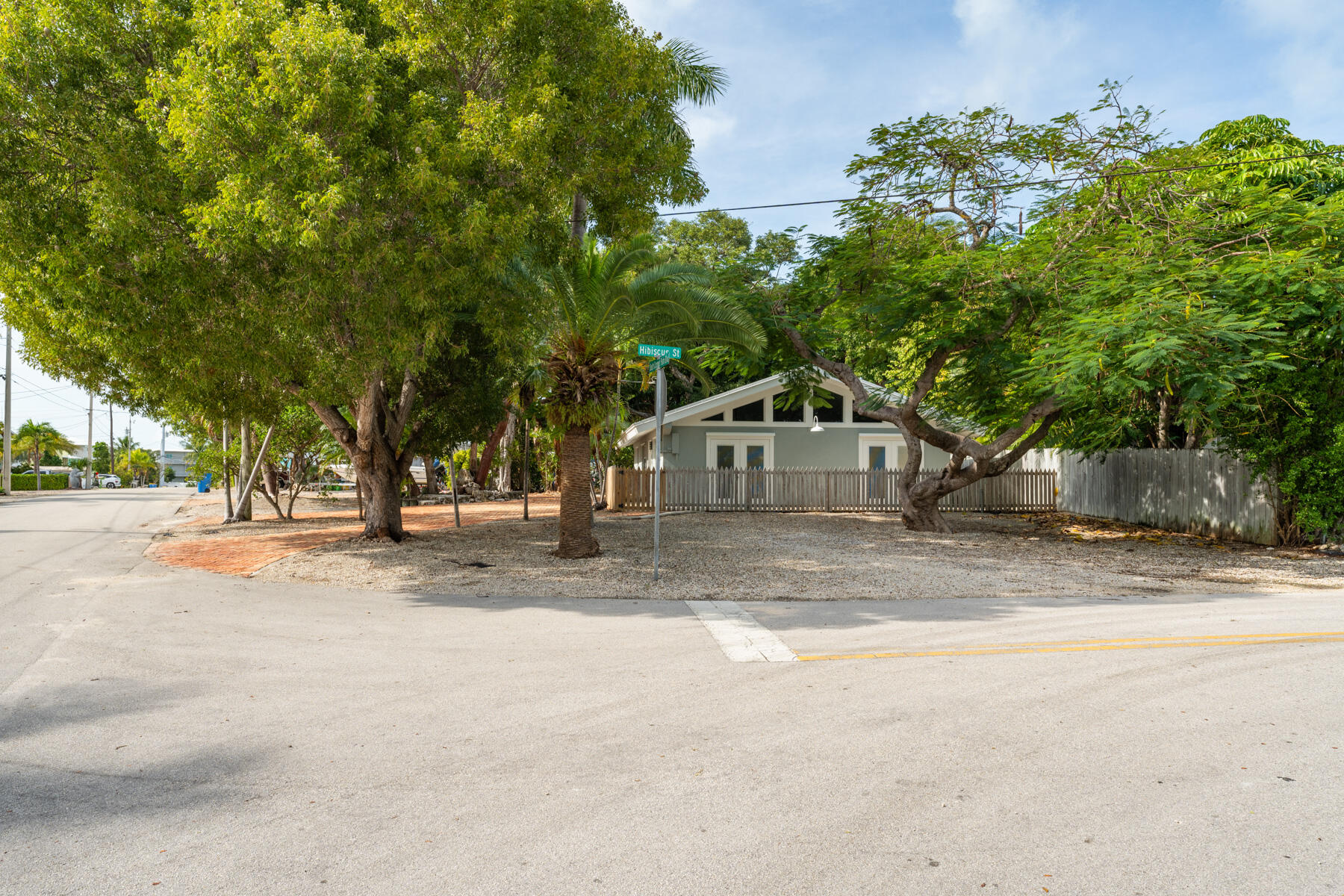 273 Hibiscus Street