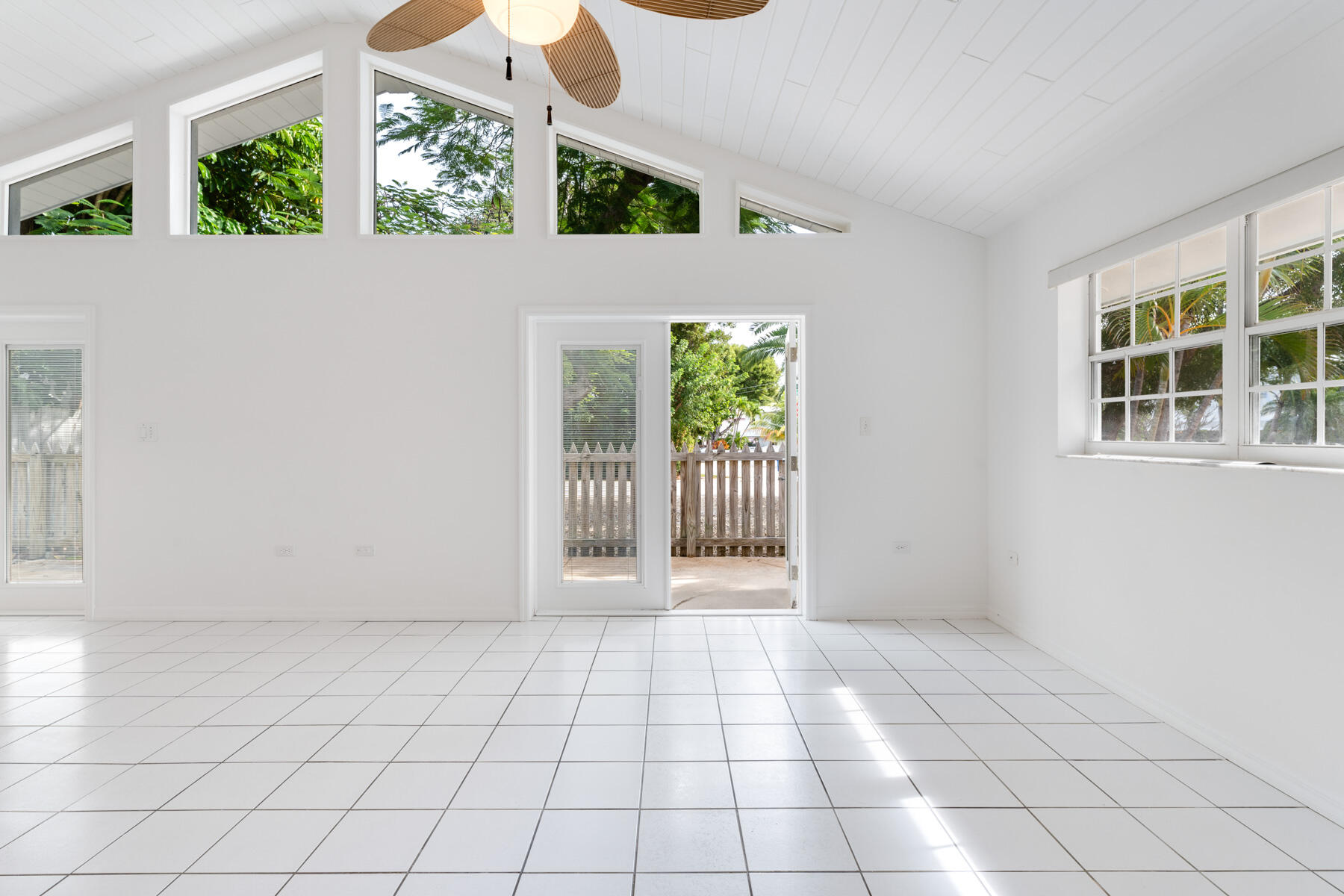 273 Hibiscus Street