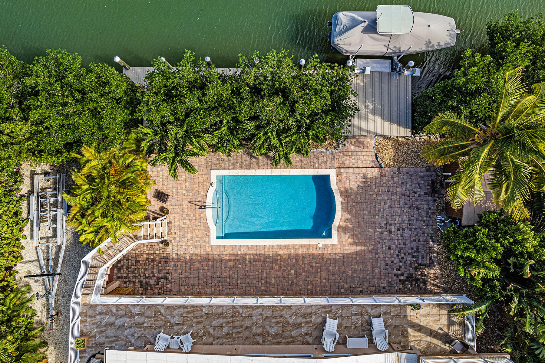 568 Sombrero Beach Road