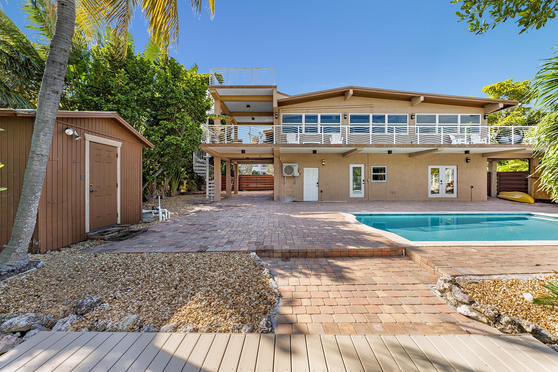 568 Sombrero Beach Road