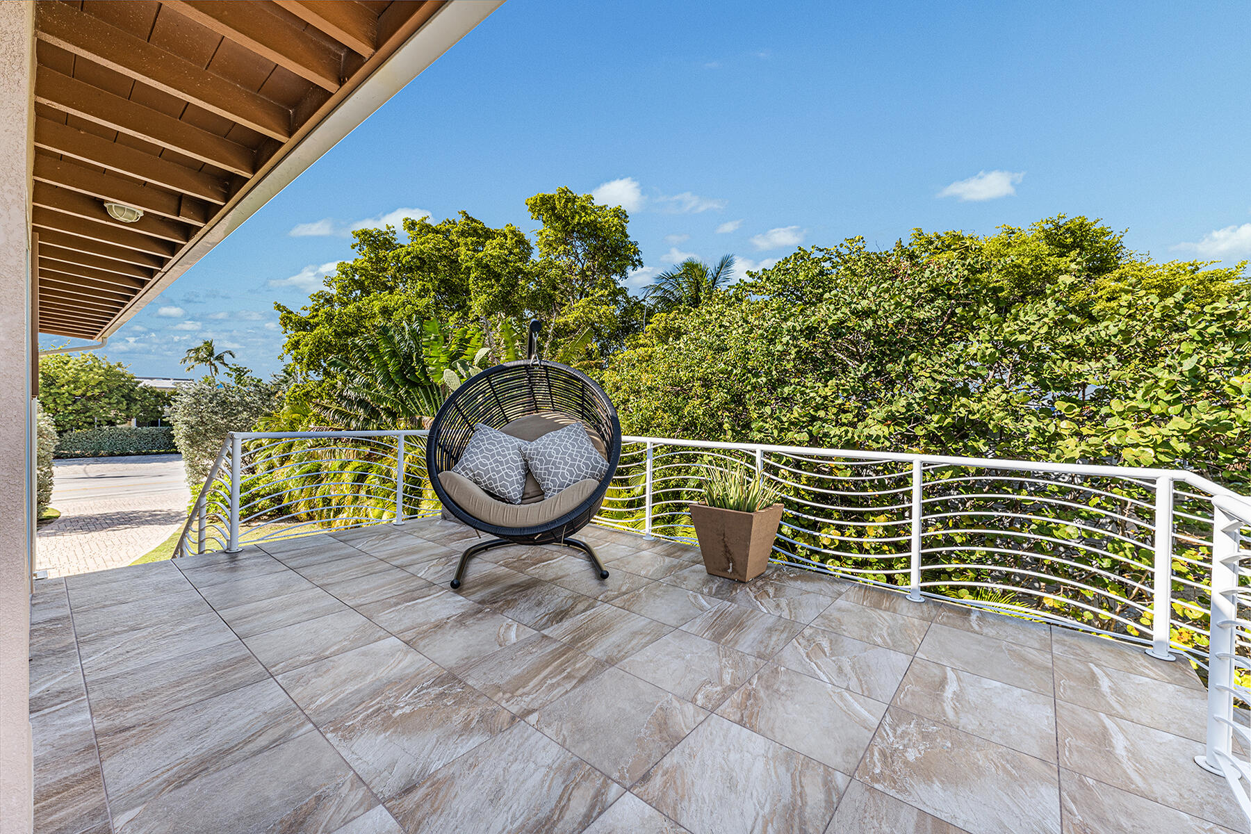 568 Sombrero Beach Road