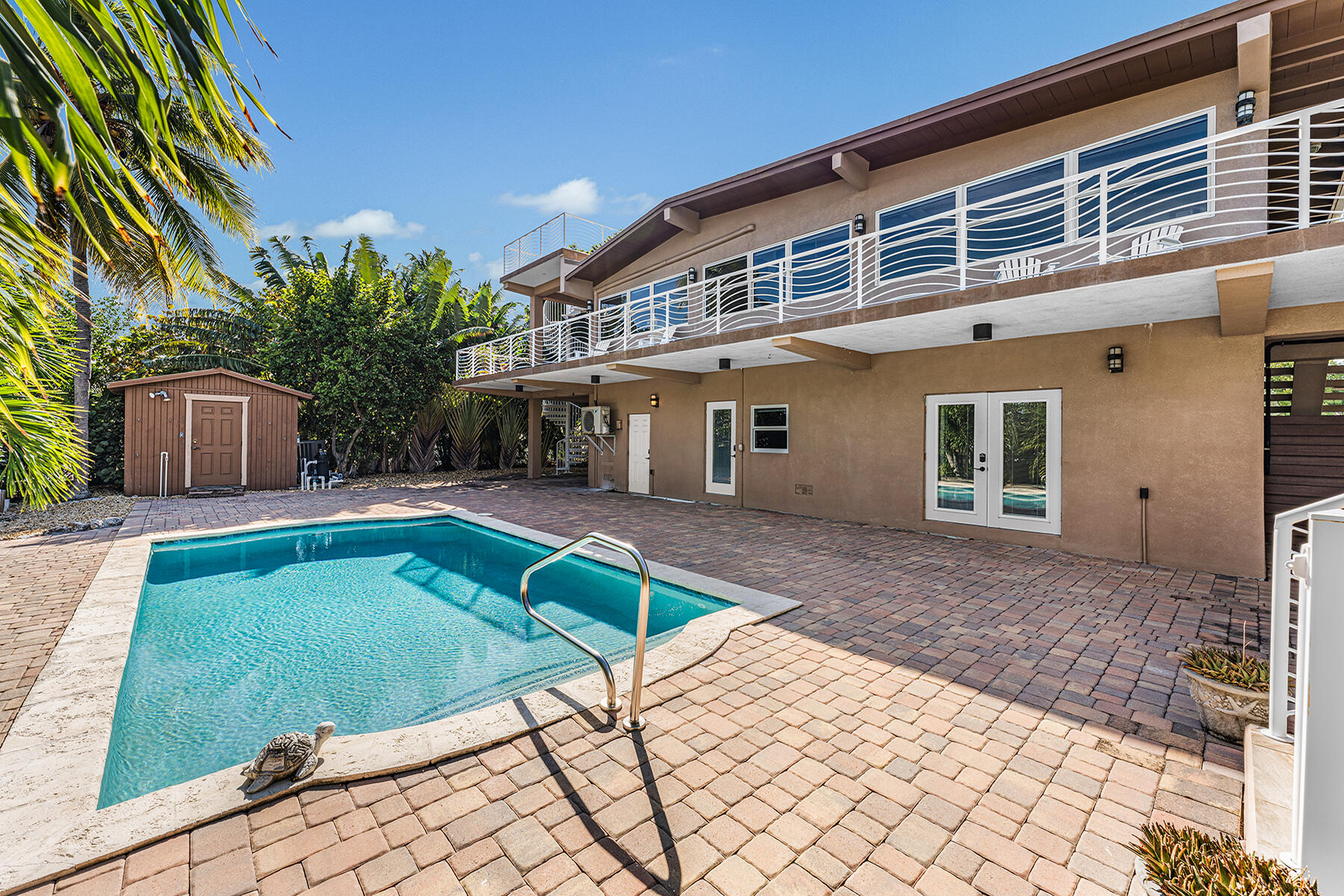 568 Sombrero Beach Road