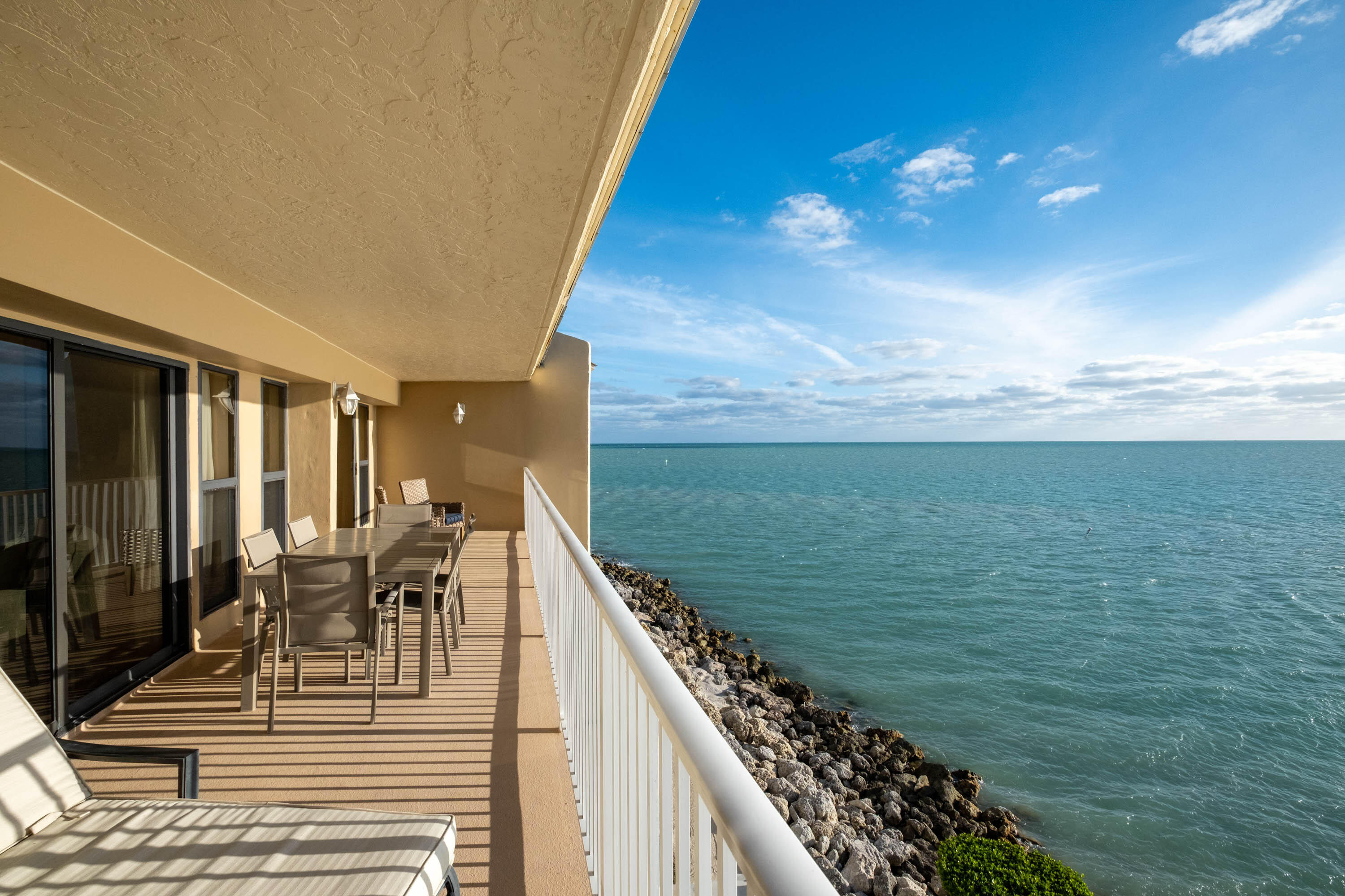 1133 W Ocean Drive Unit: 35