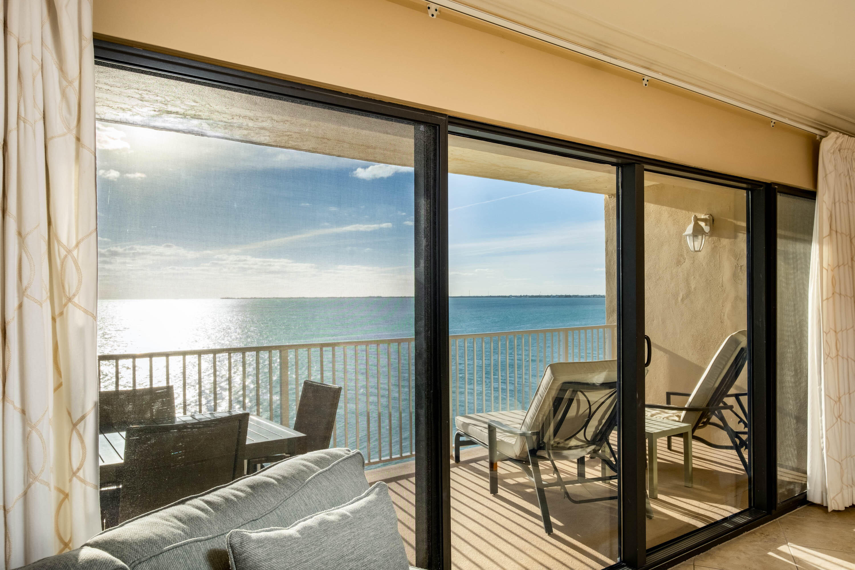 1133 W Ocean Drive Unit: 35