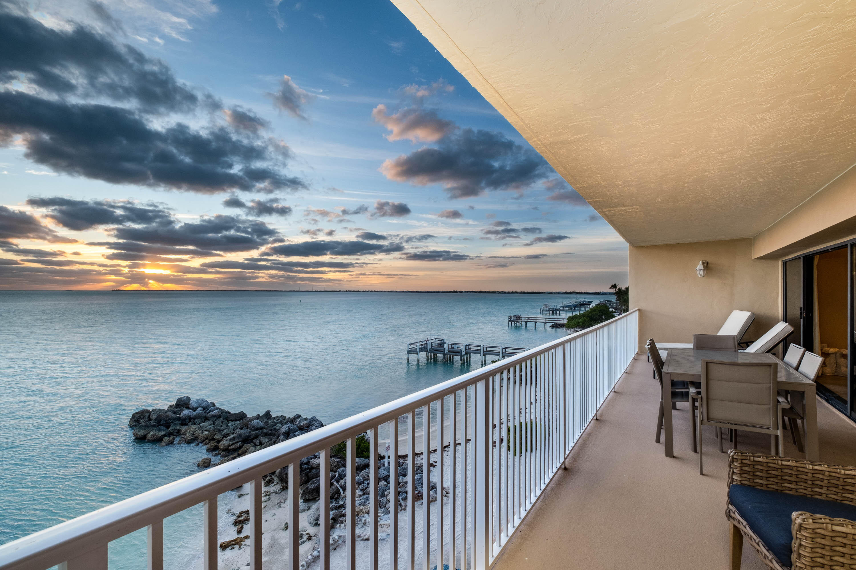 1133 W Ocean Drive Unit: 35
