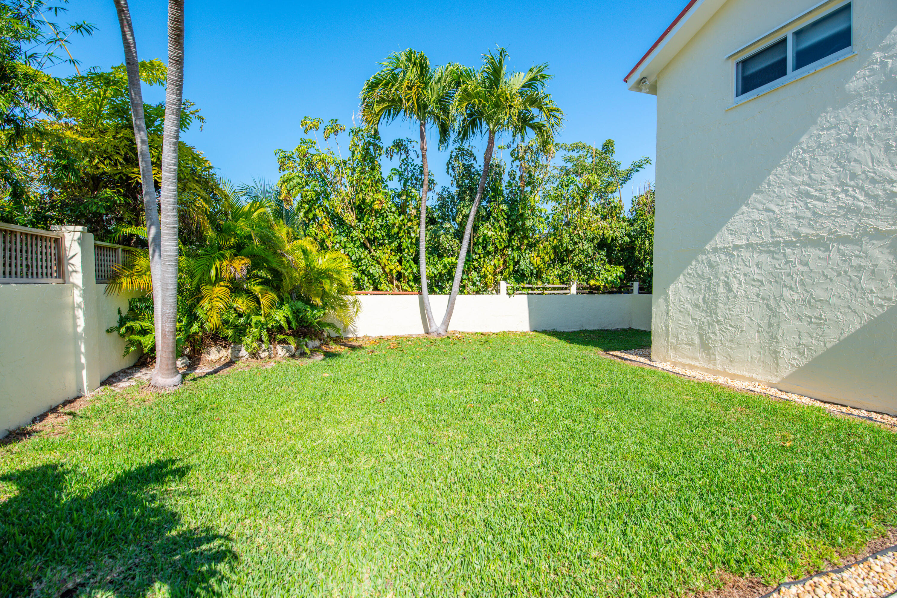 10 Cactus Drive