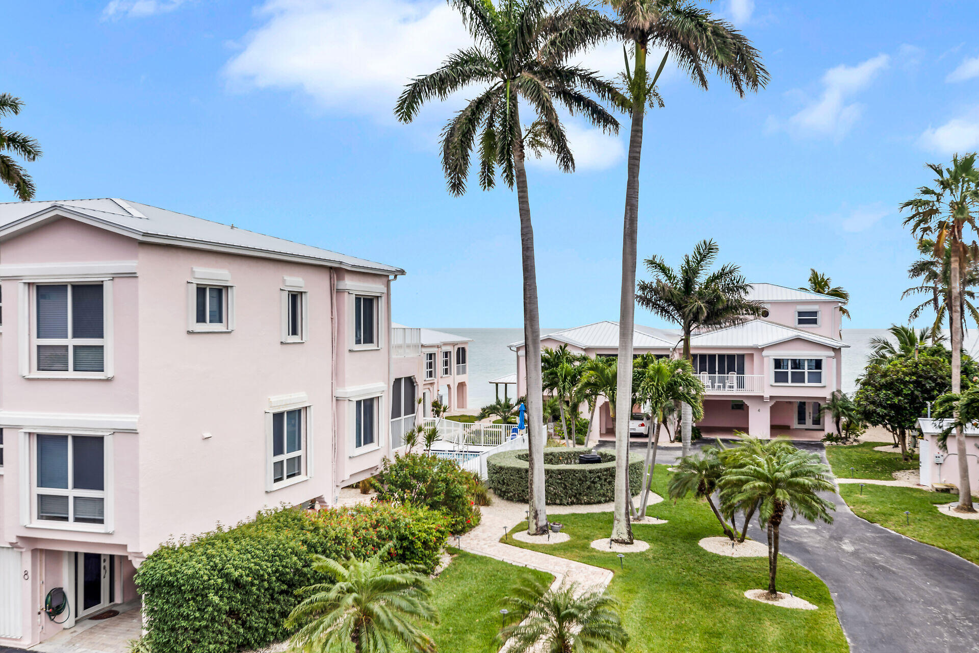 117 Coco Plum Drive Unit: 14
