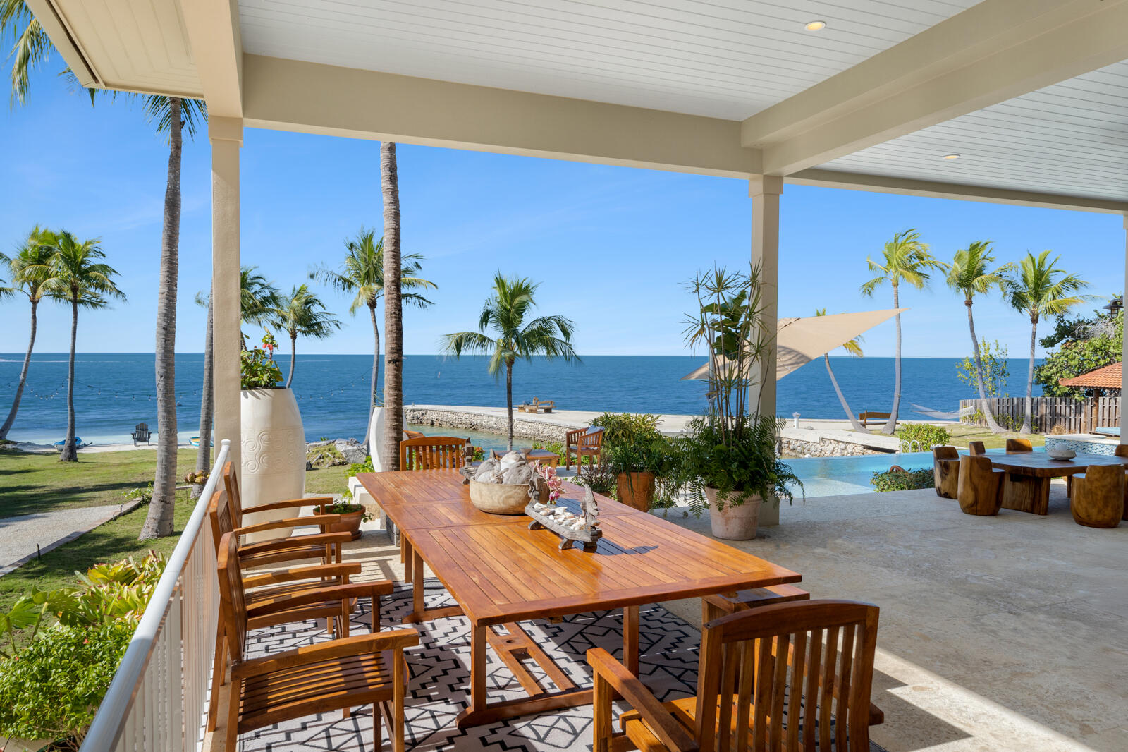 82768 Overseas Highway