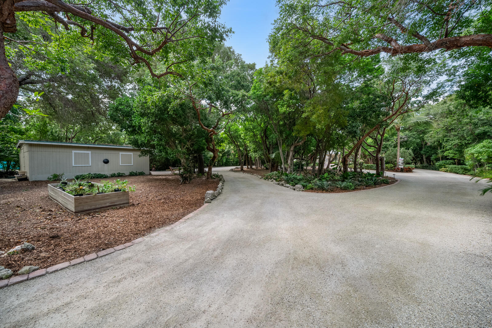 82768 Overseas Highway