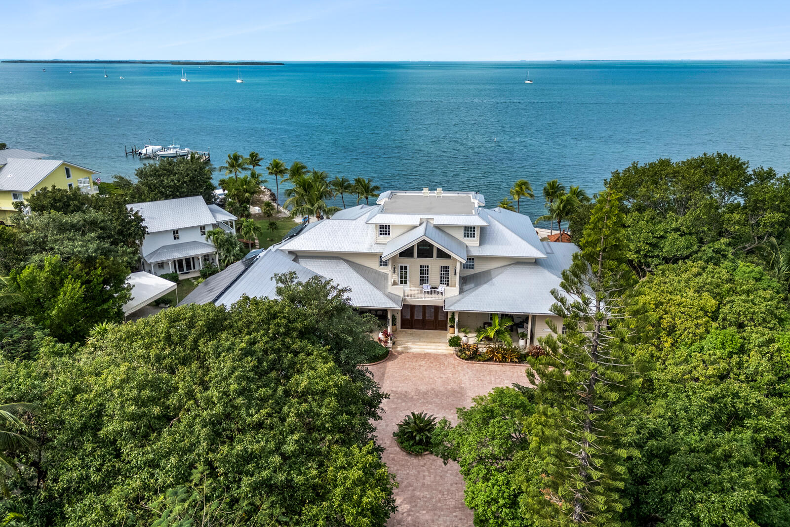 82768 Overseas Highway