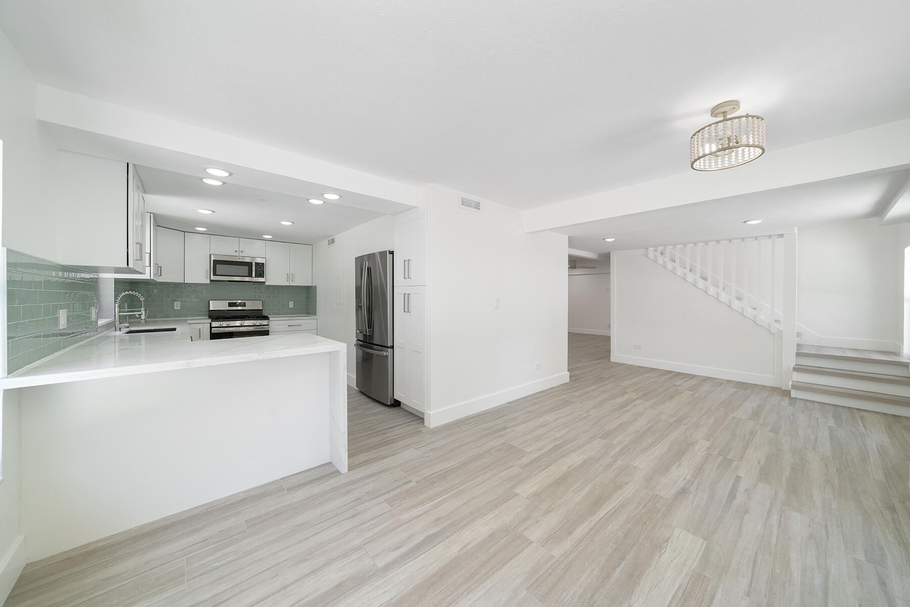 111 Hibiscus Drive