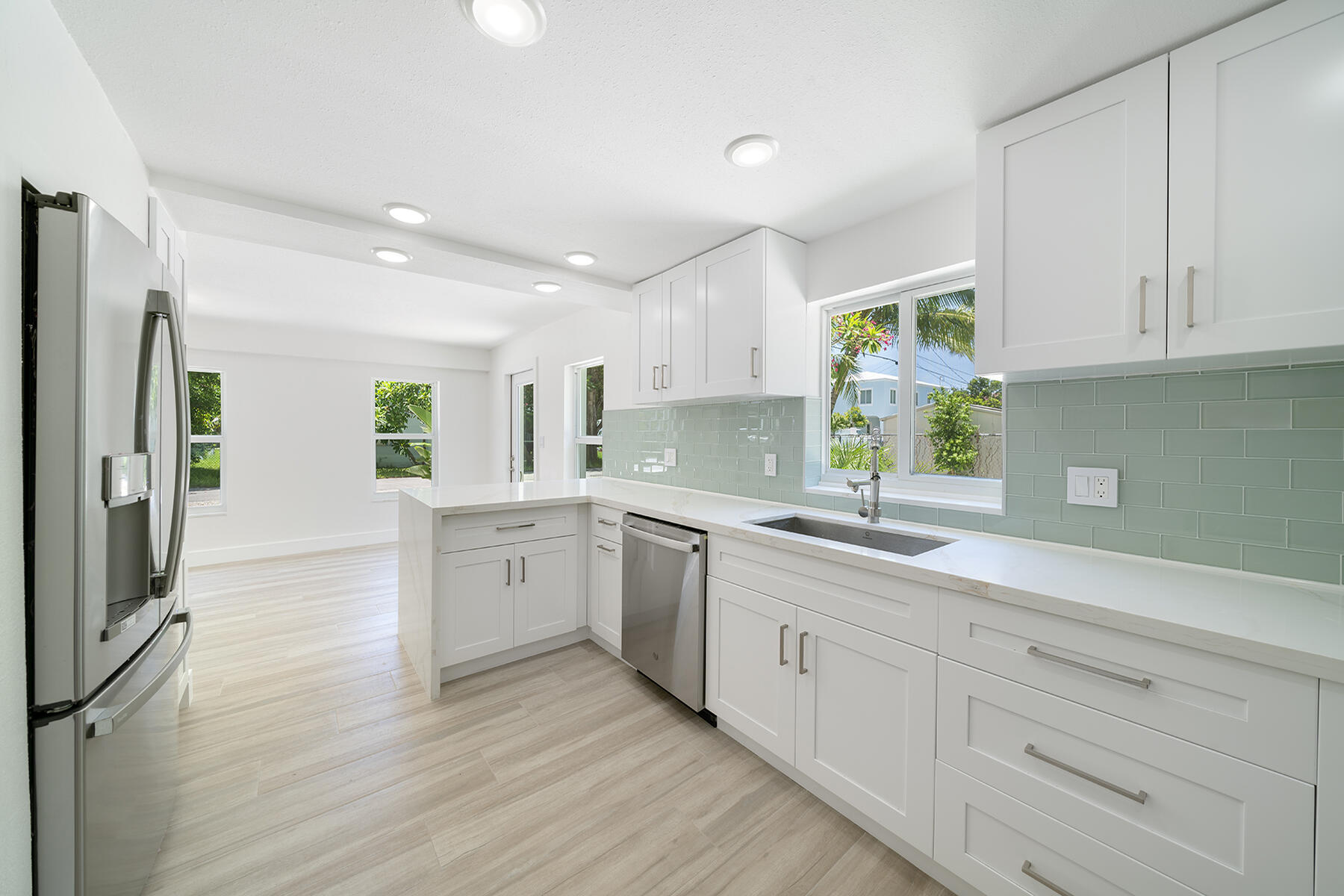 111 Hibiscus Drive