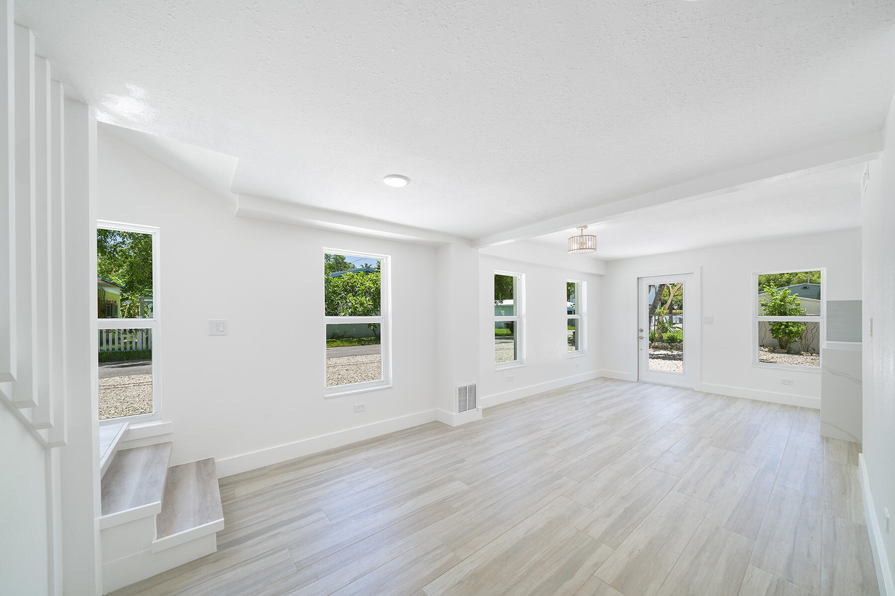 111 Hibiscus Drive