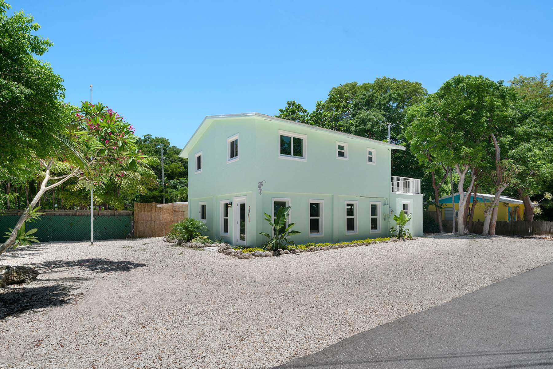 111 Hibiscus Drive