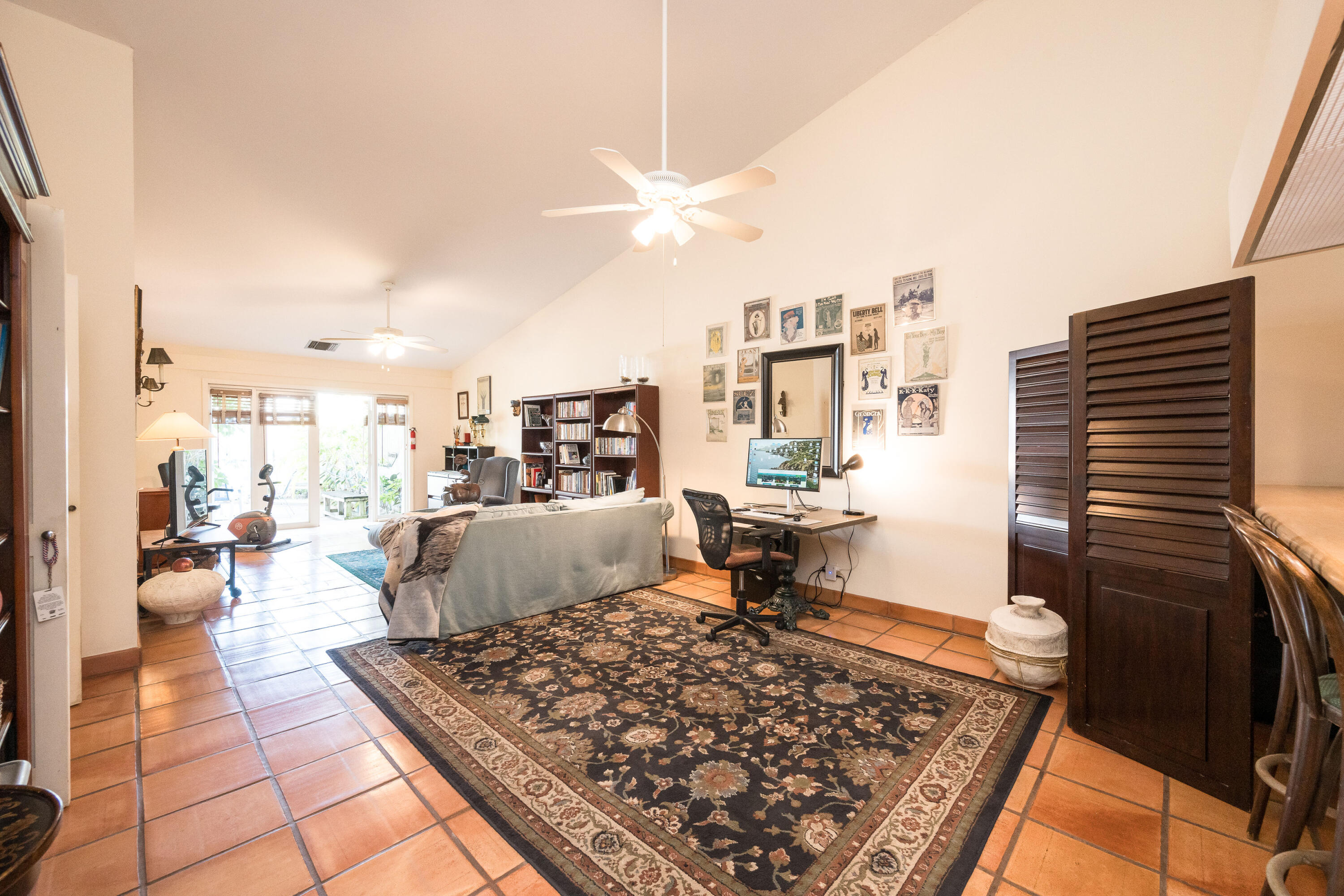 1411 Sun Terrace