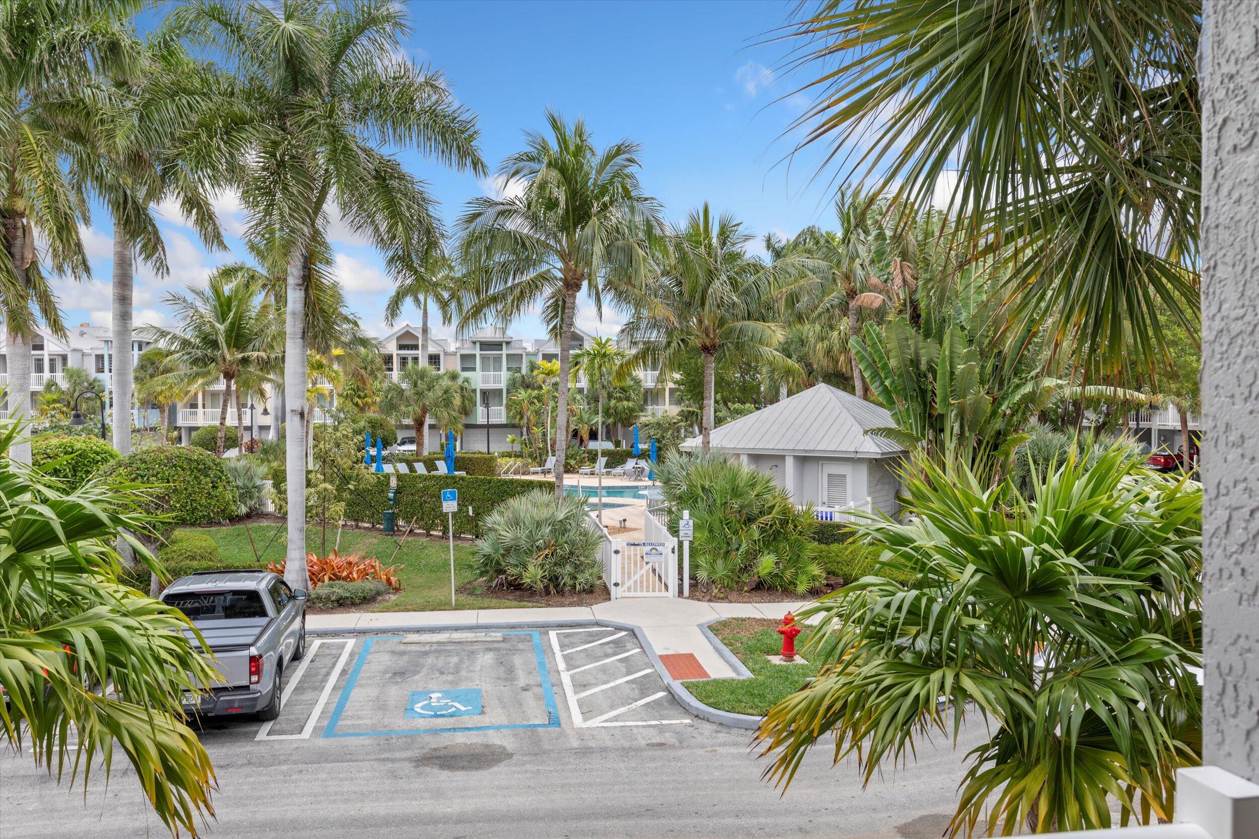 96 Seaside North Court