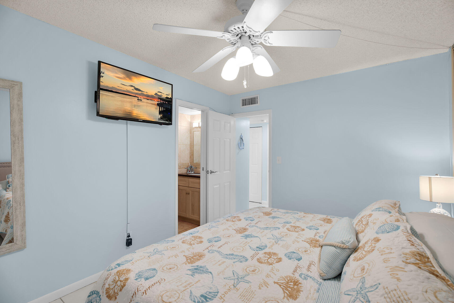 88500 Overseas Highway Unit: 329