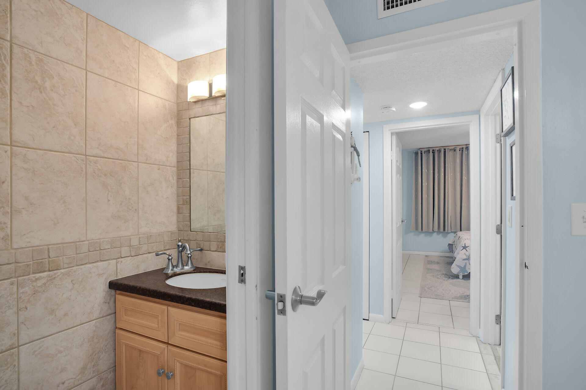 88500 Overseas Highway Unit: 329