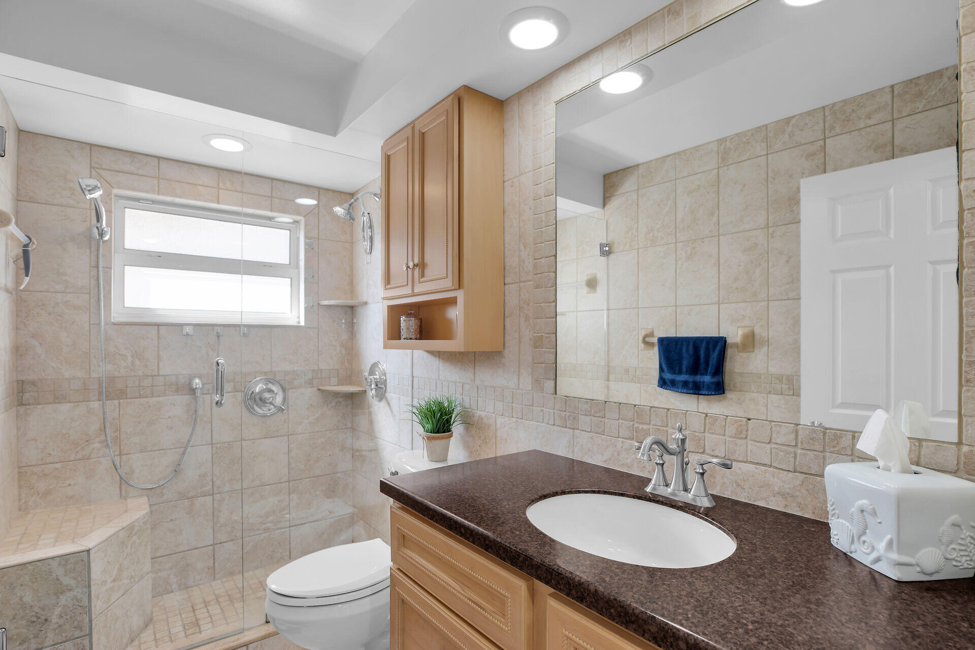 88500 Overseas Highway Unit: 329