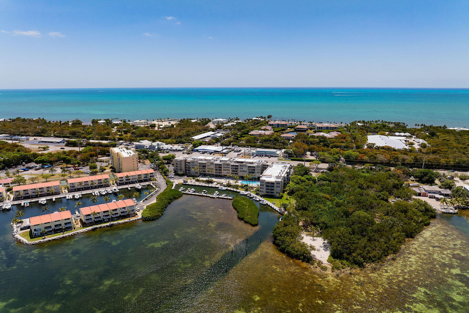 88500 Overseas Highway Unit: 329
