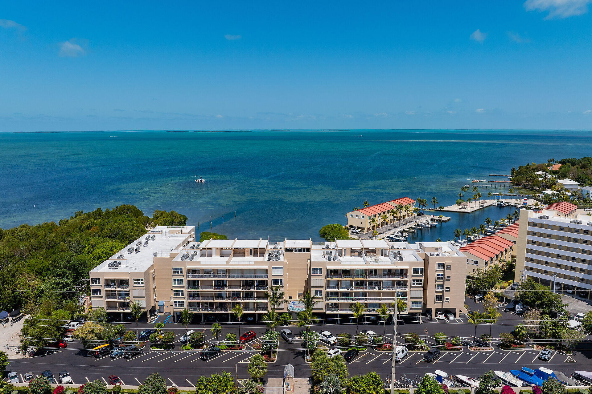 88500 Overseas Highway Unit: 329