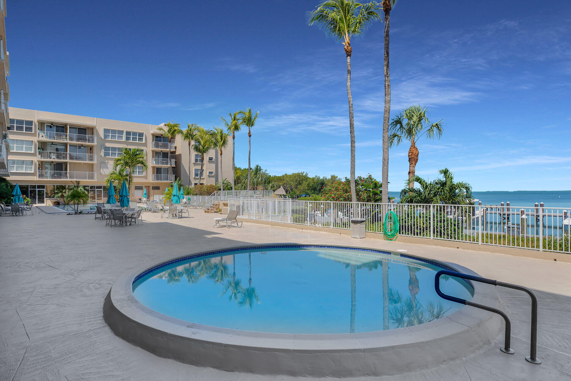 88500 Overseas Highway Unit: 329