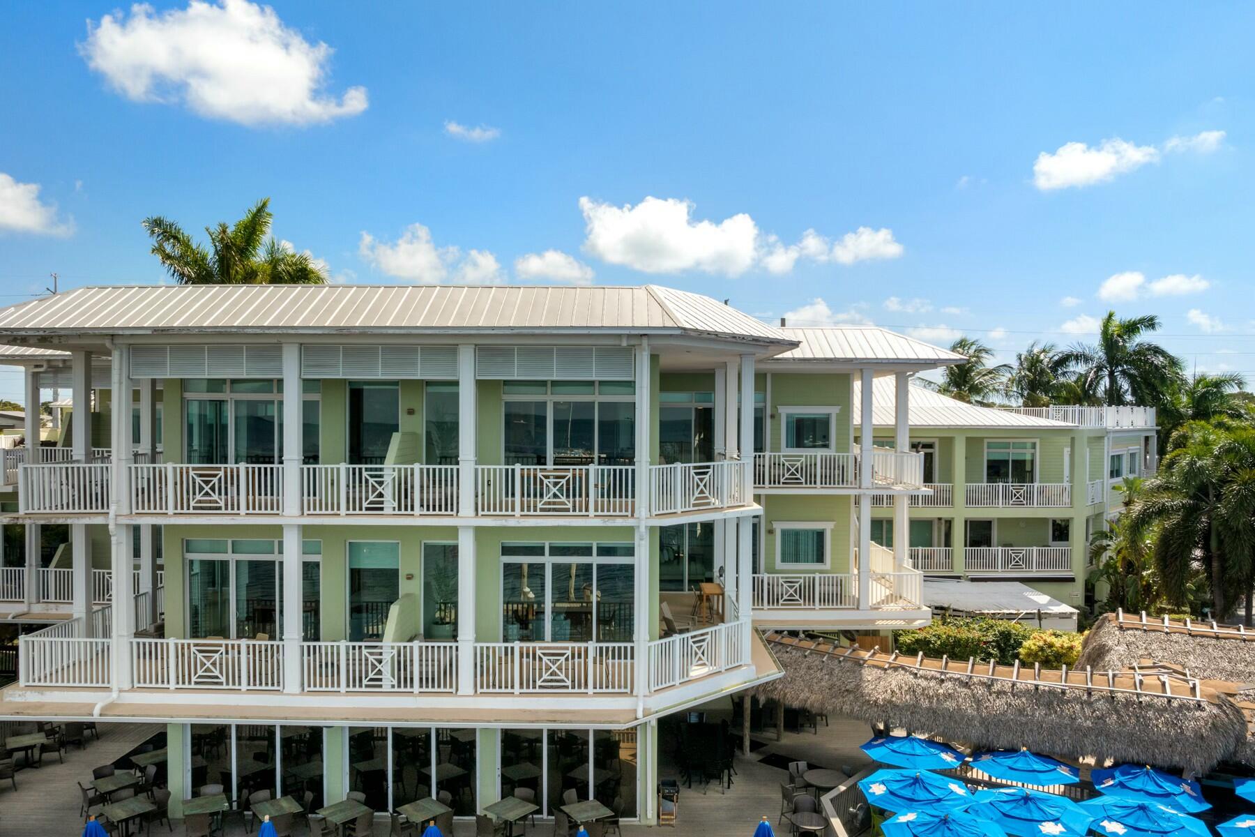 104000 Overseas Highway Unit: 5