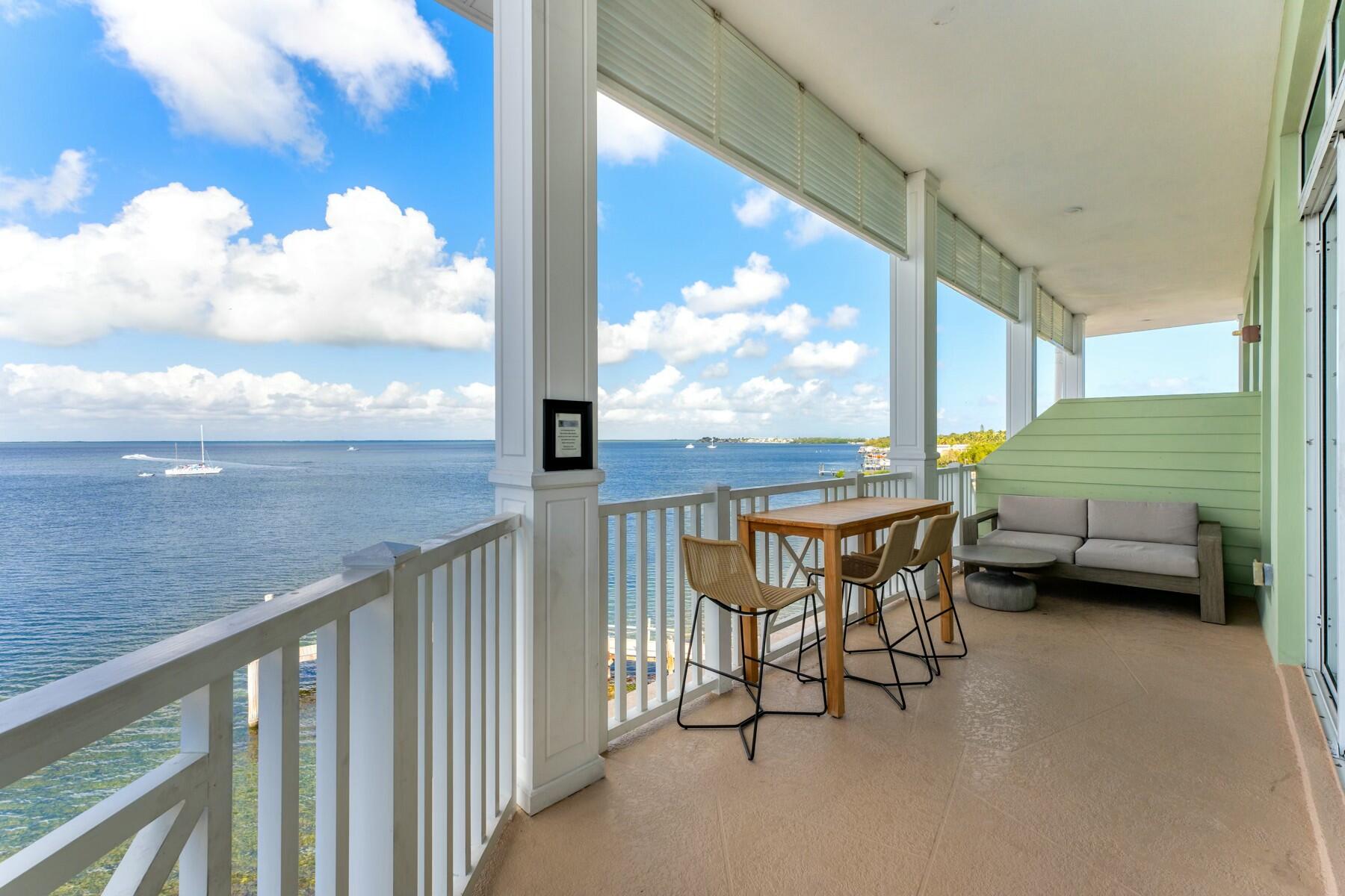 104000 Overseas Highway Unit: 5