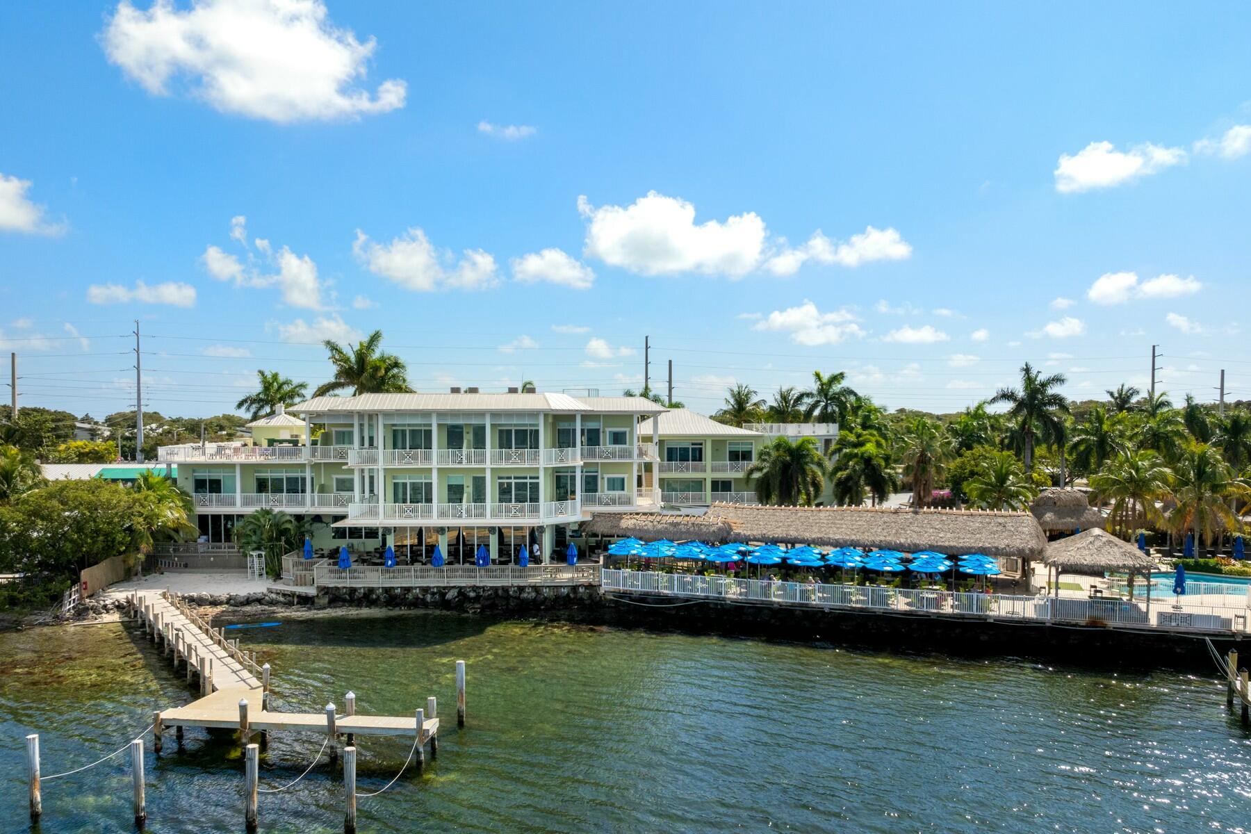 104000 Overseas Highway Unit: 5