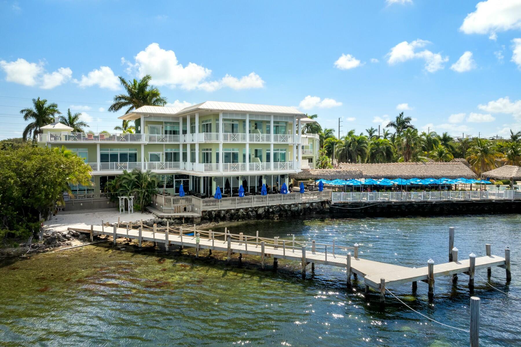 104000 Overseas Highway Unit: 5