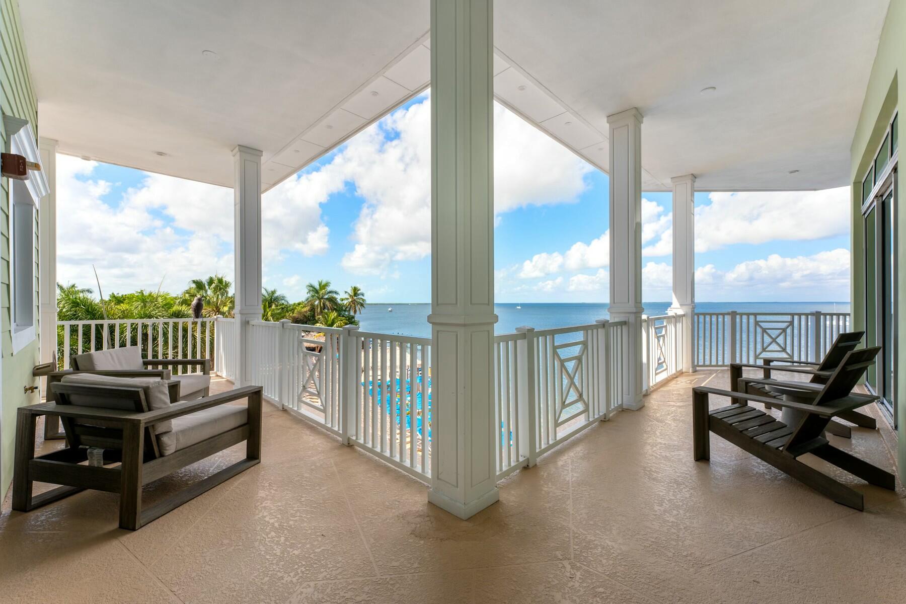 104000 Overseas Highway Unit: 5