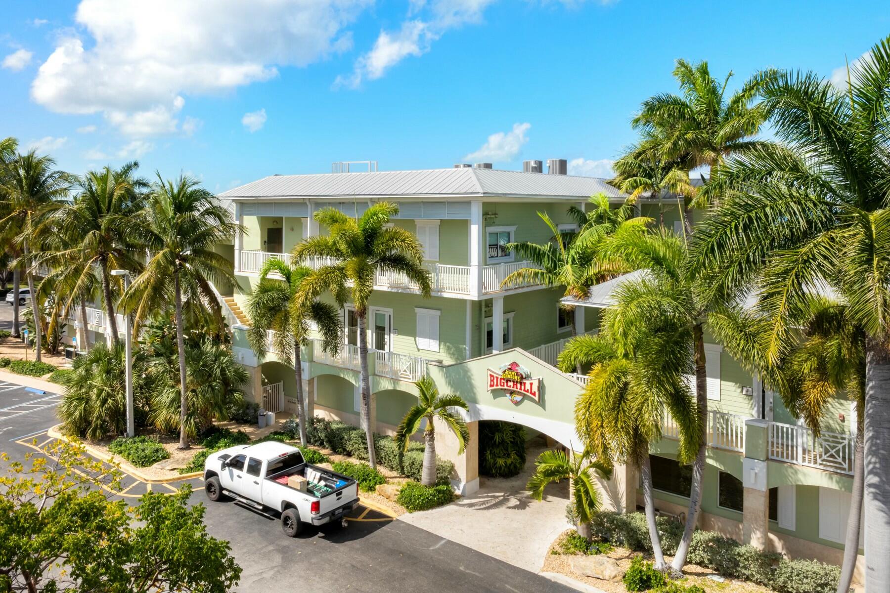 104000 Overseas Highway Unit: 5