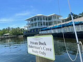 104000 Overseas Highway Unit: 5