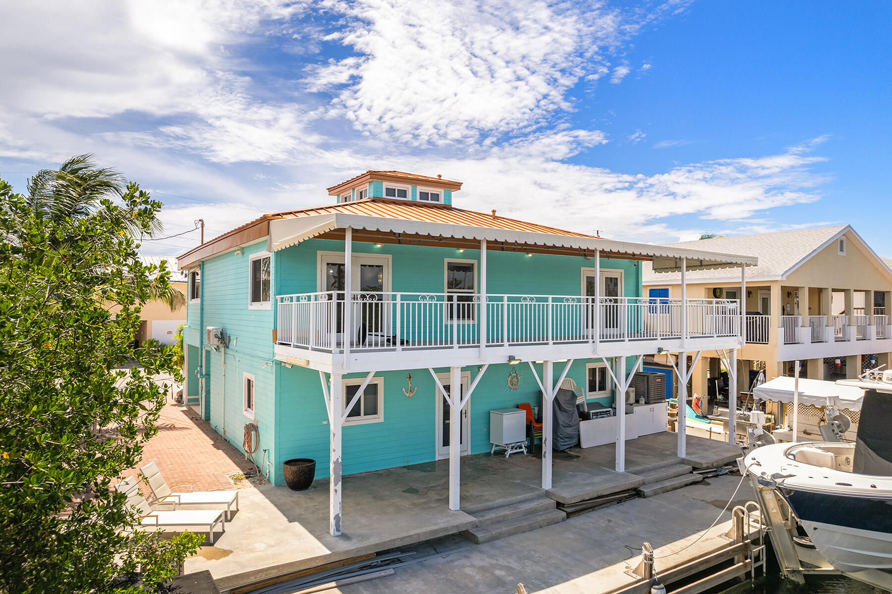 104 Buttonwood Lane