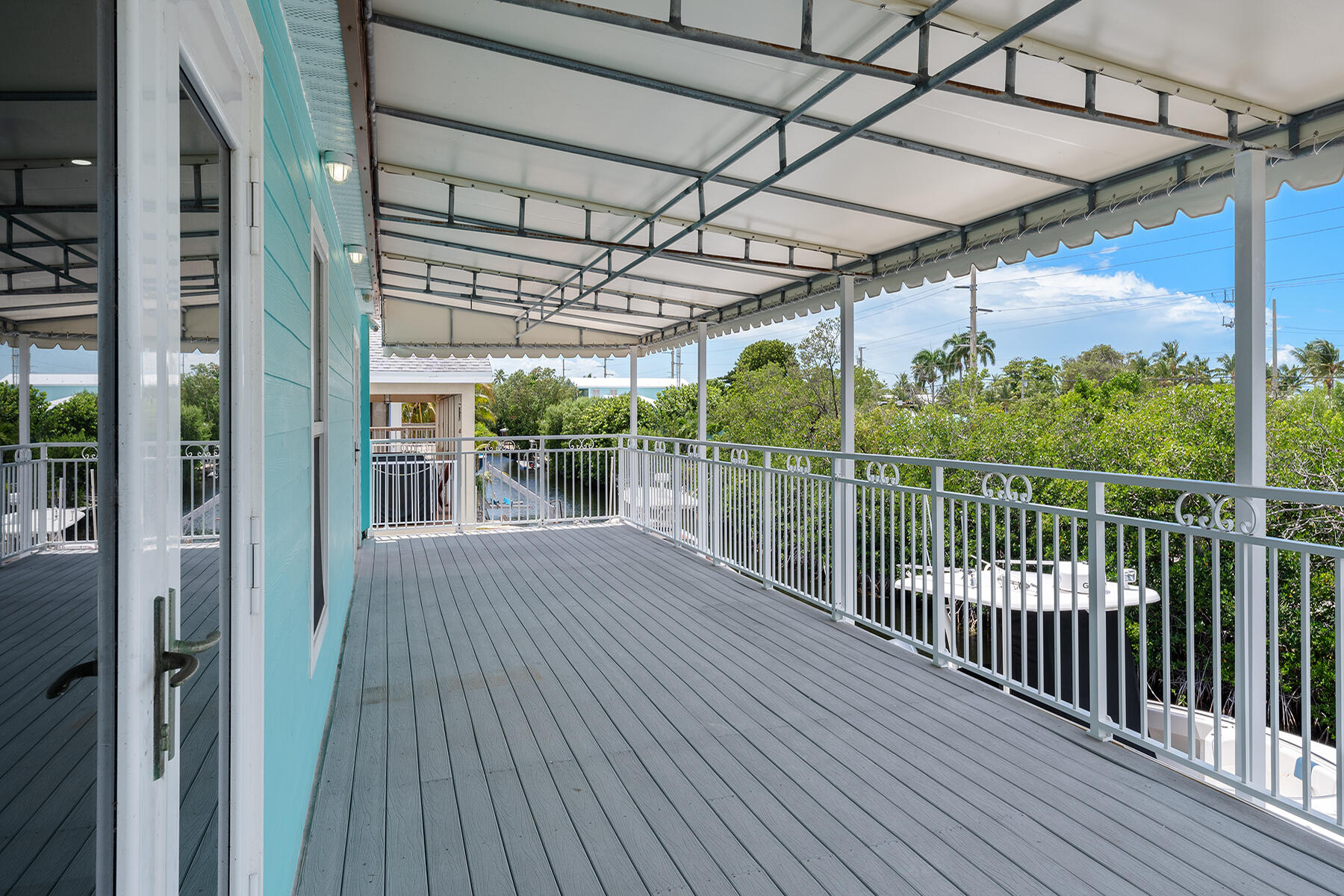 104 Buttonwood Lane