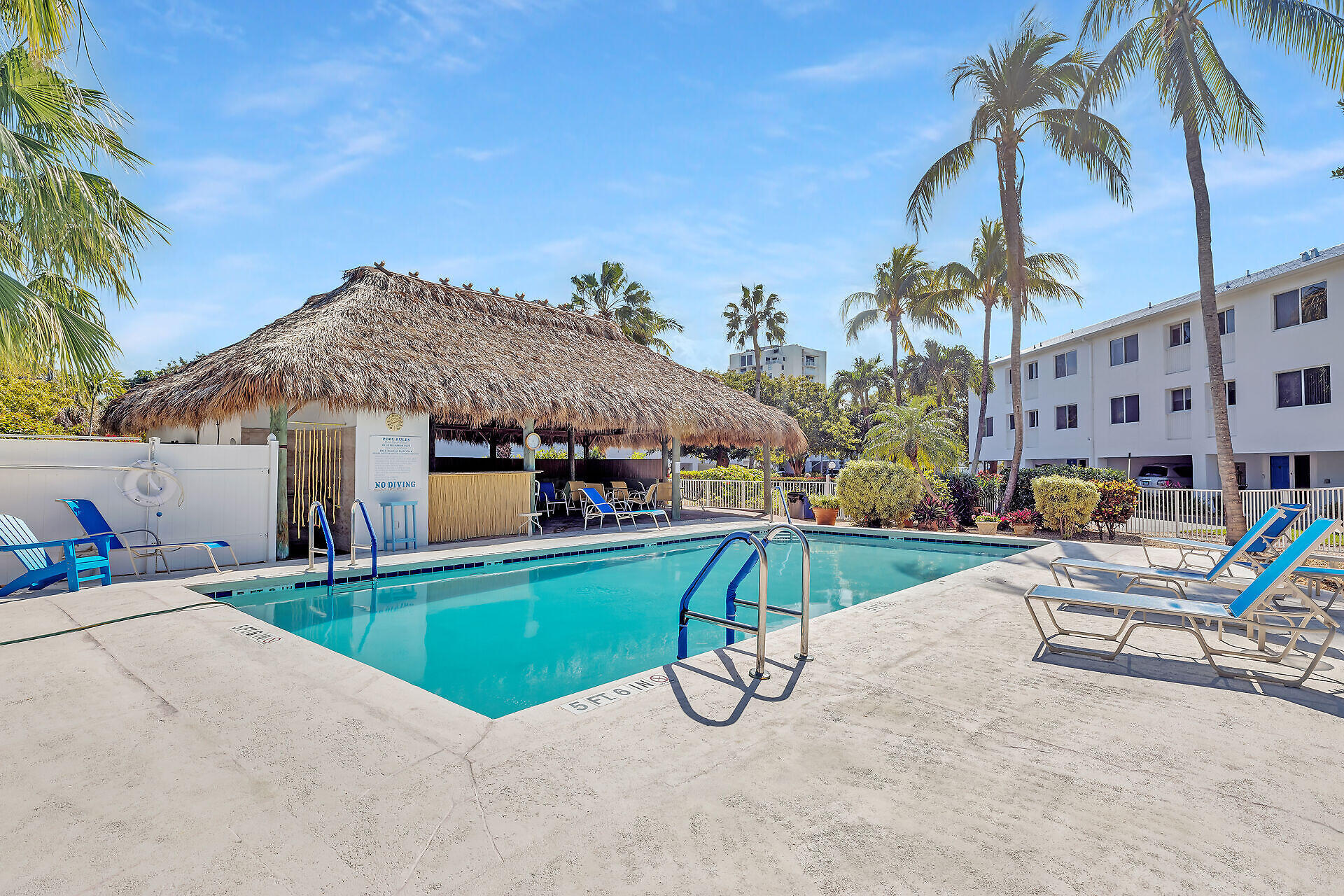 95 Coco Plum Drive Unit: 5E