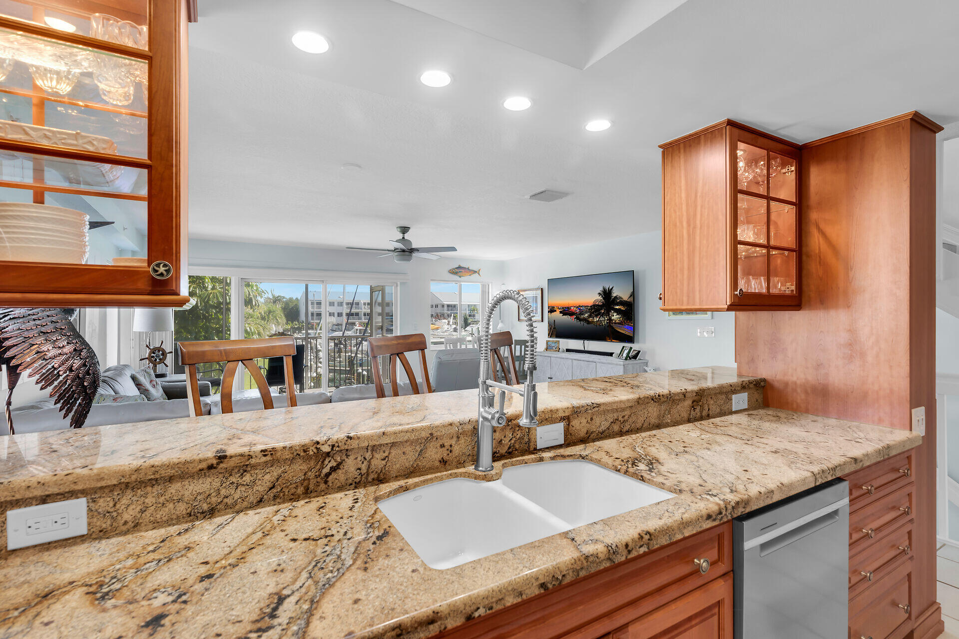 95 Coco Plum Drive Unit: 5E