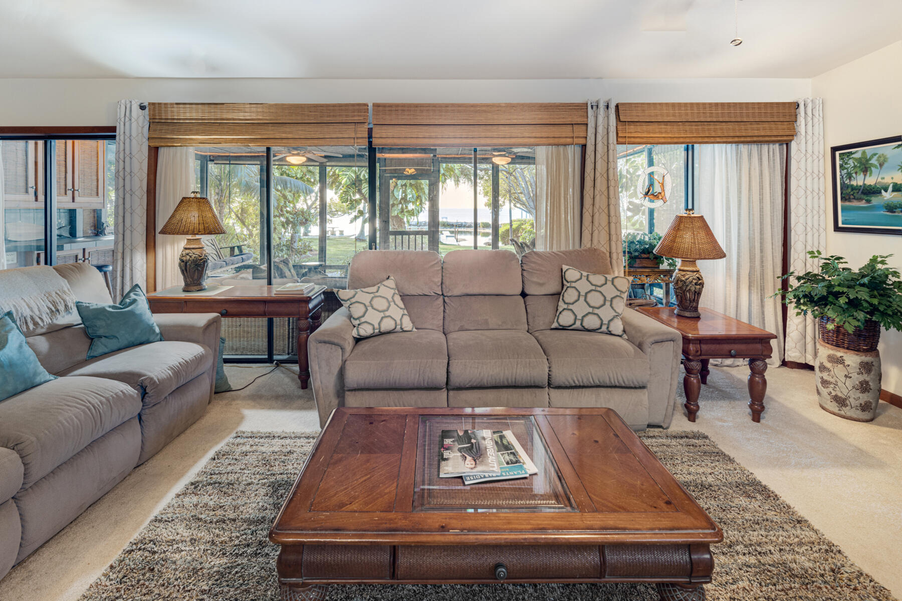 11 Bay Road