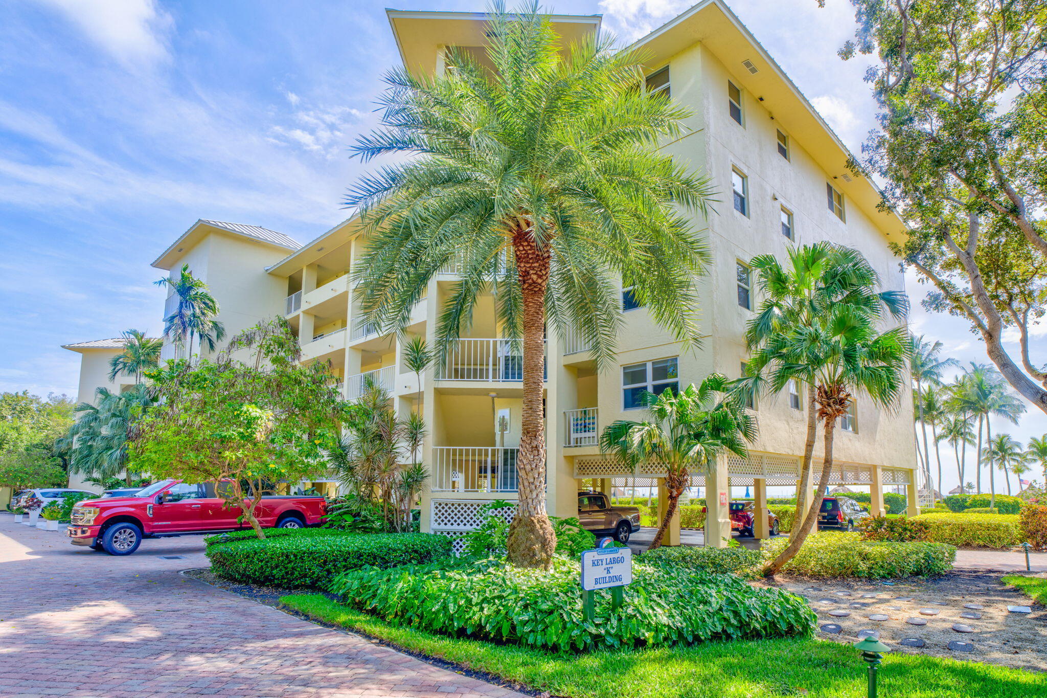 87851 Old Highway Unit: K33